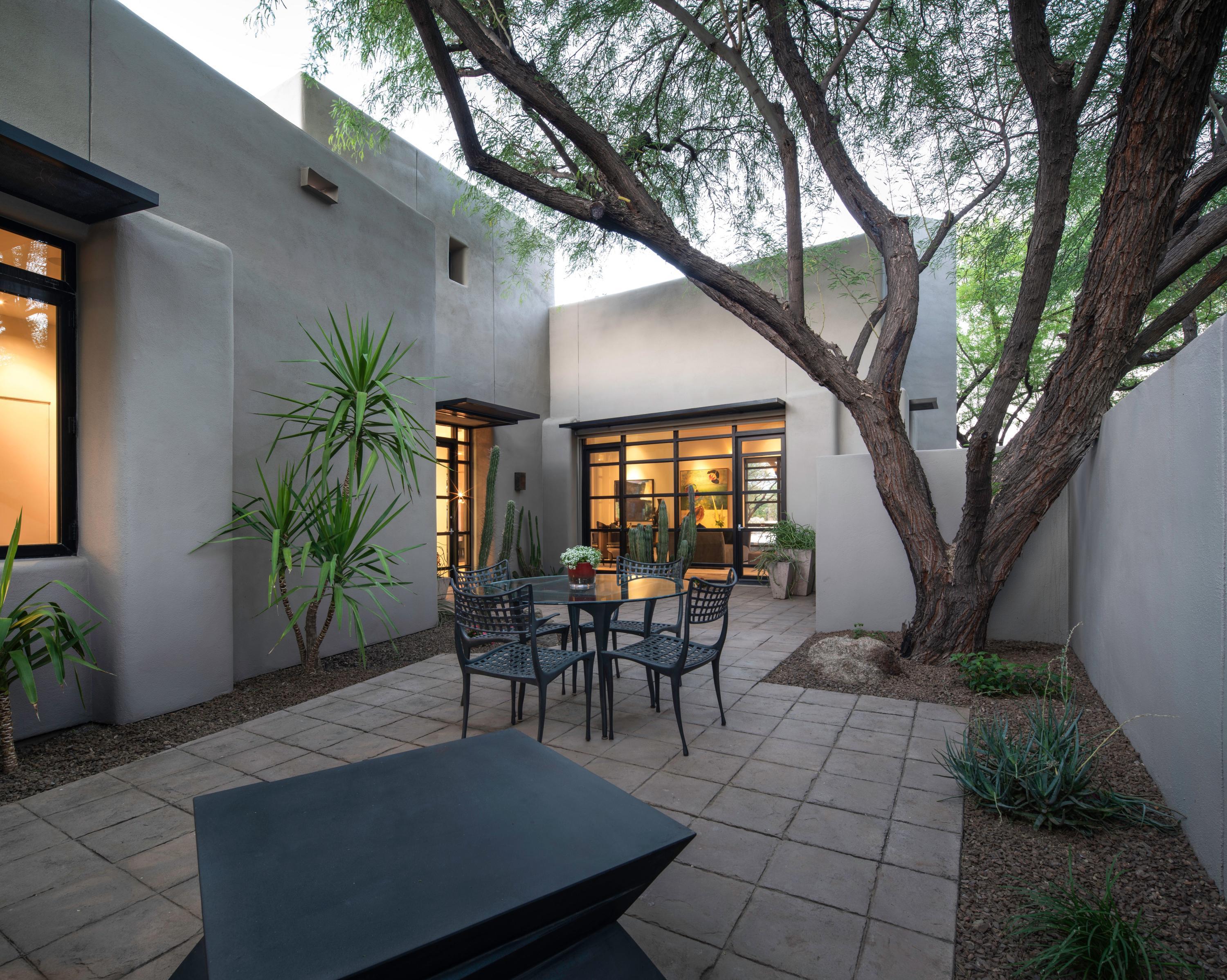 LA VISTA - Residential