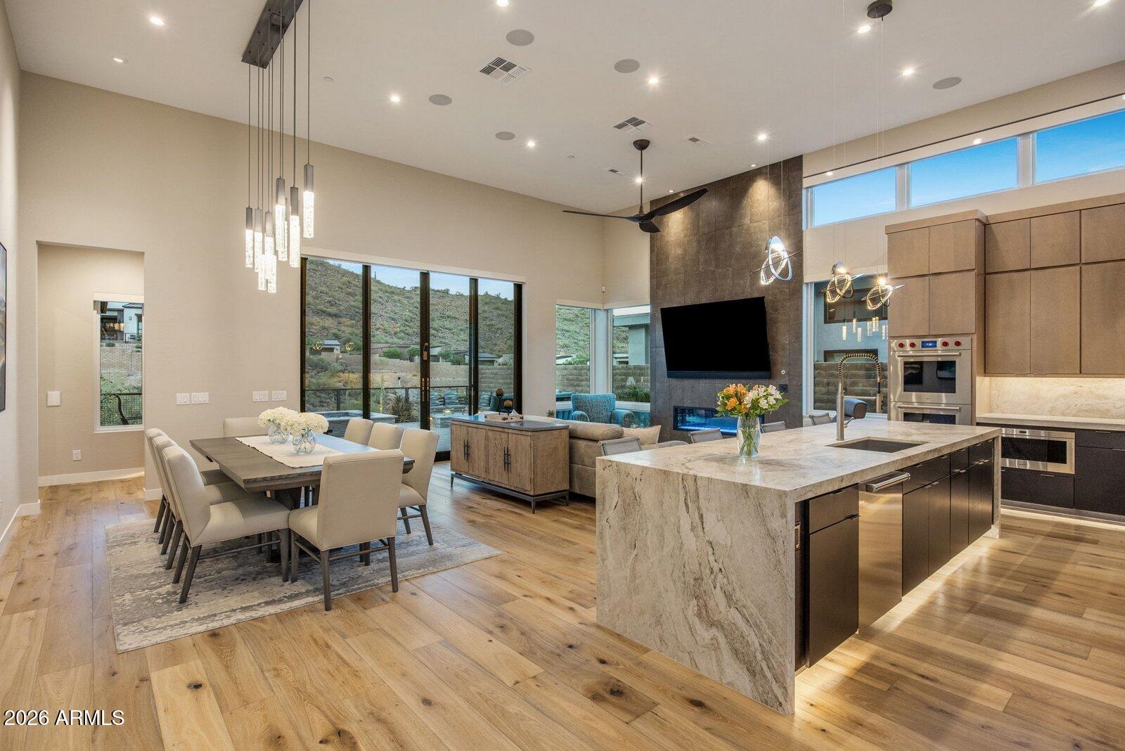 ADERO CANYON PARCEL 5 REPLAT - Residential