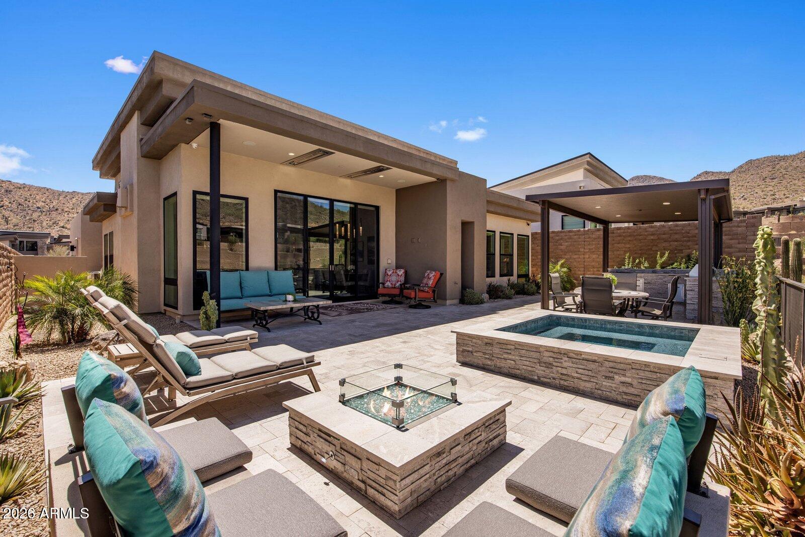 ADERO CANYON PARCEL 5 REPLAT - Residential