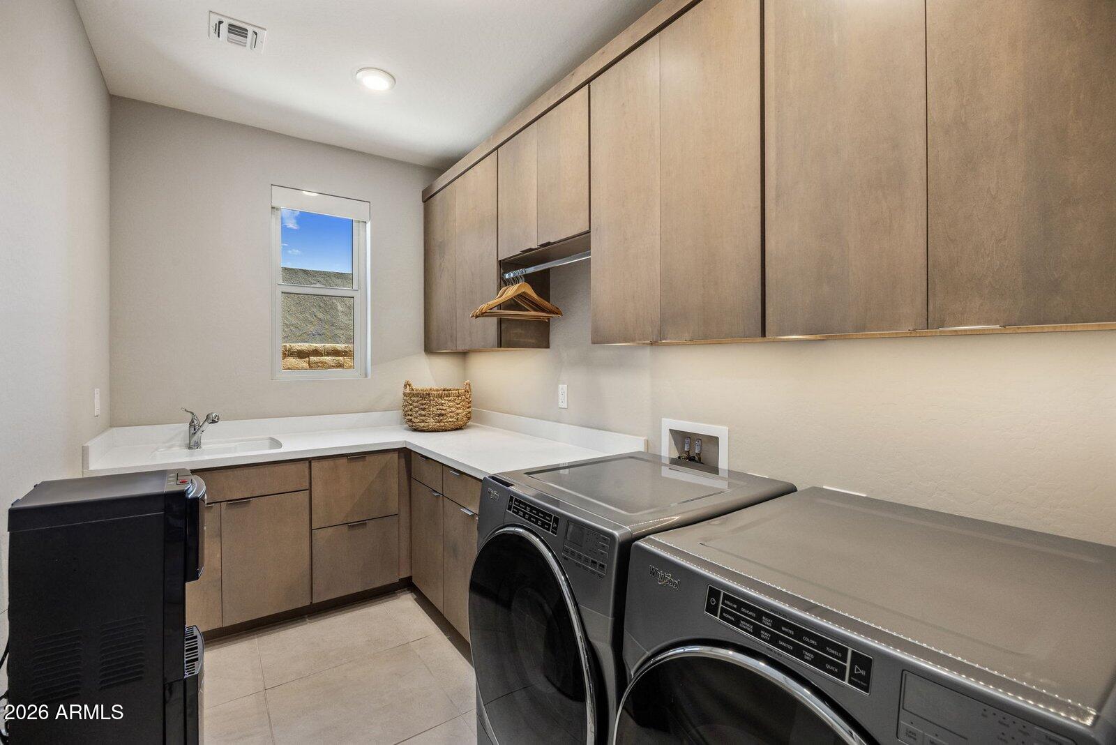 ADERO CANYON PARCEL 5 REPLAT - Residential