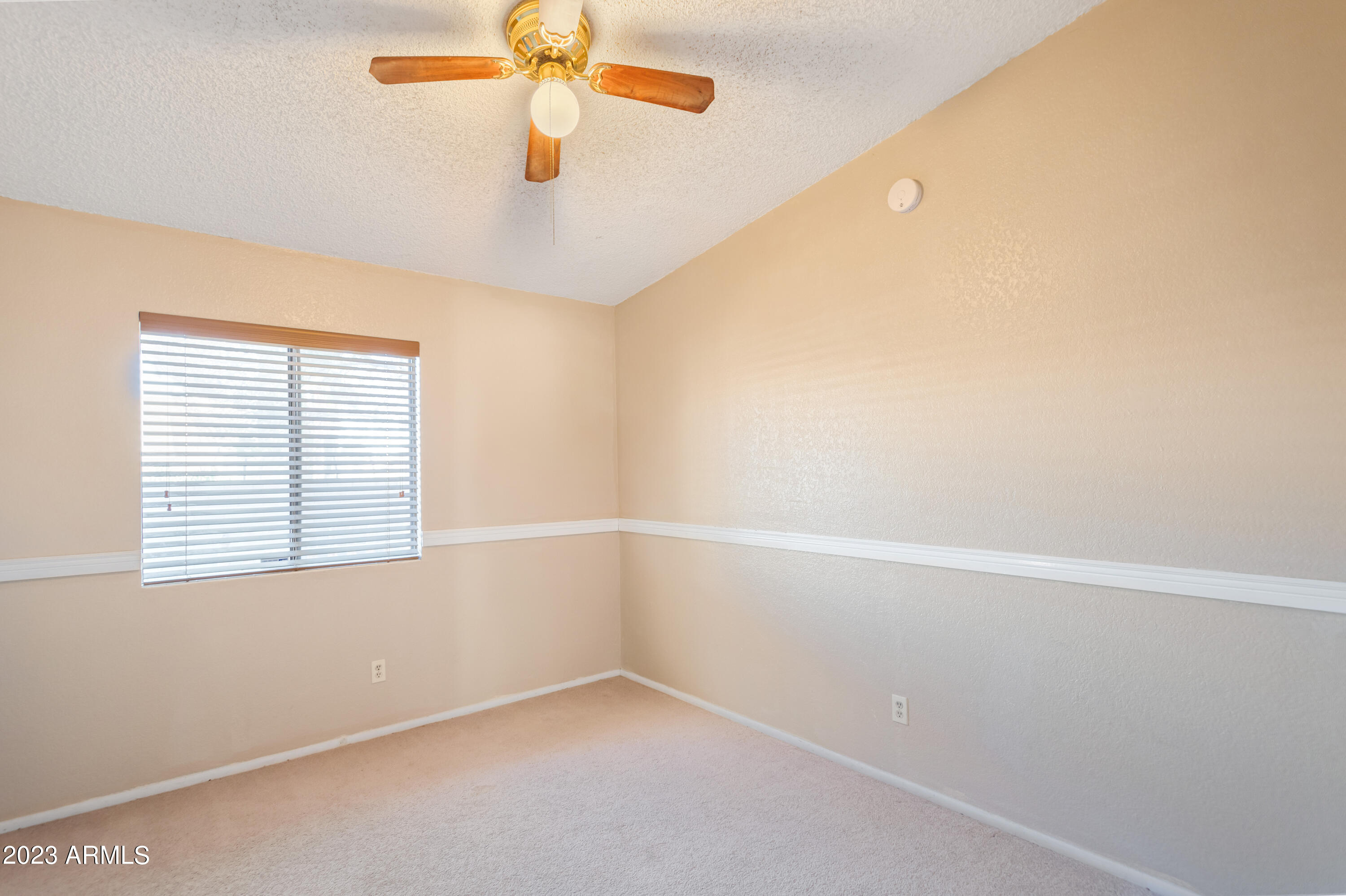 SUMMIT MEADOWS - Residential
