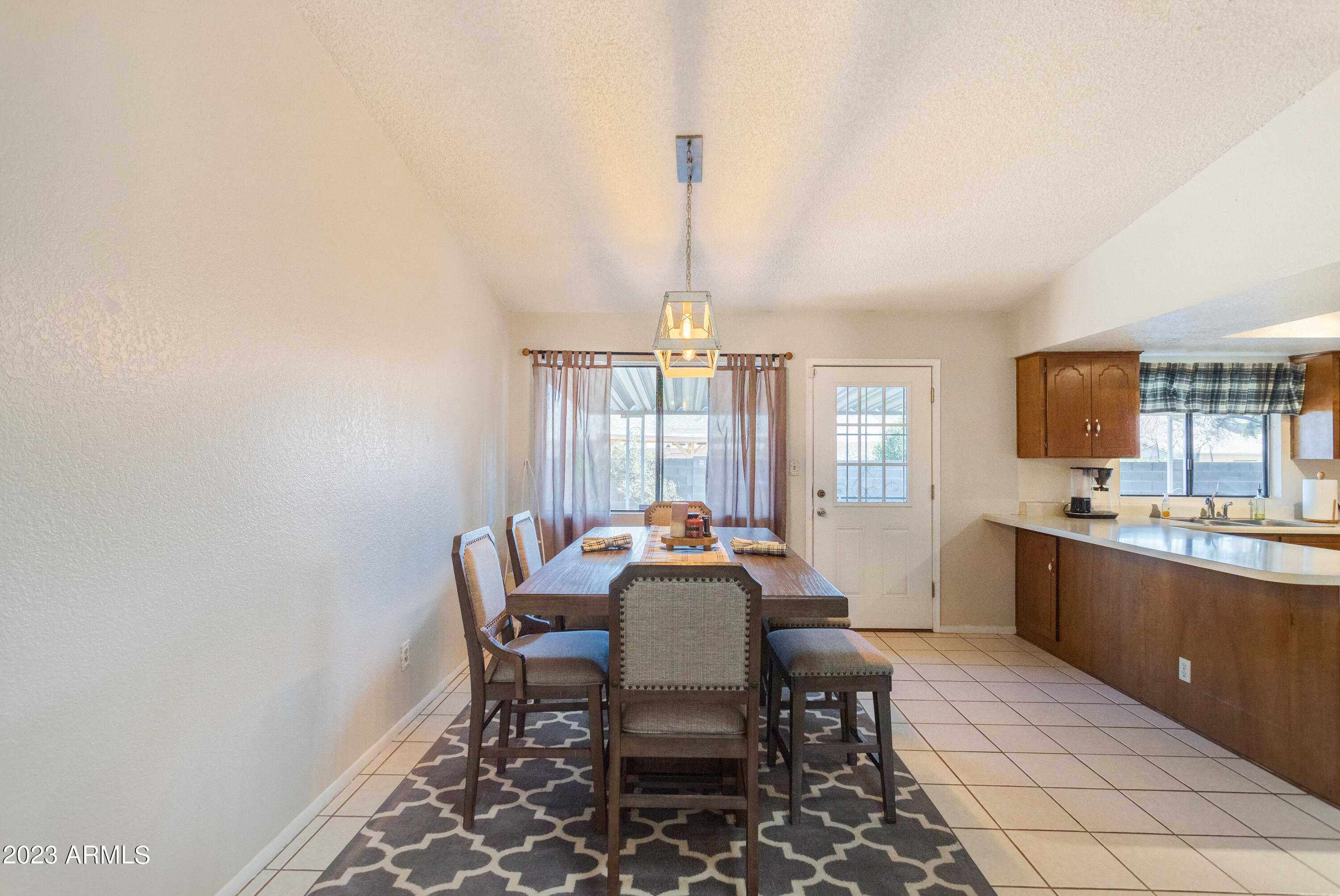 SUMMIT MEADOWS - Residential