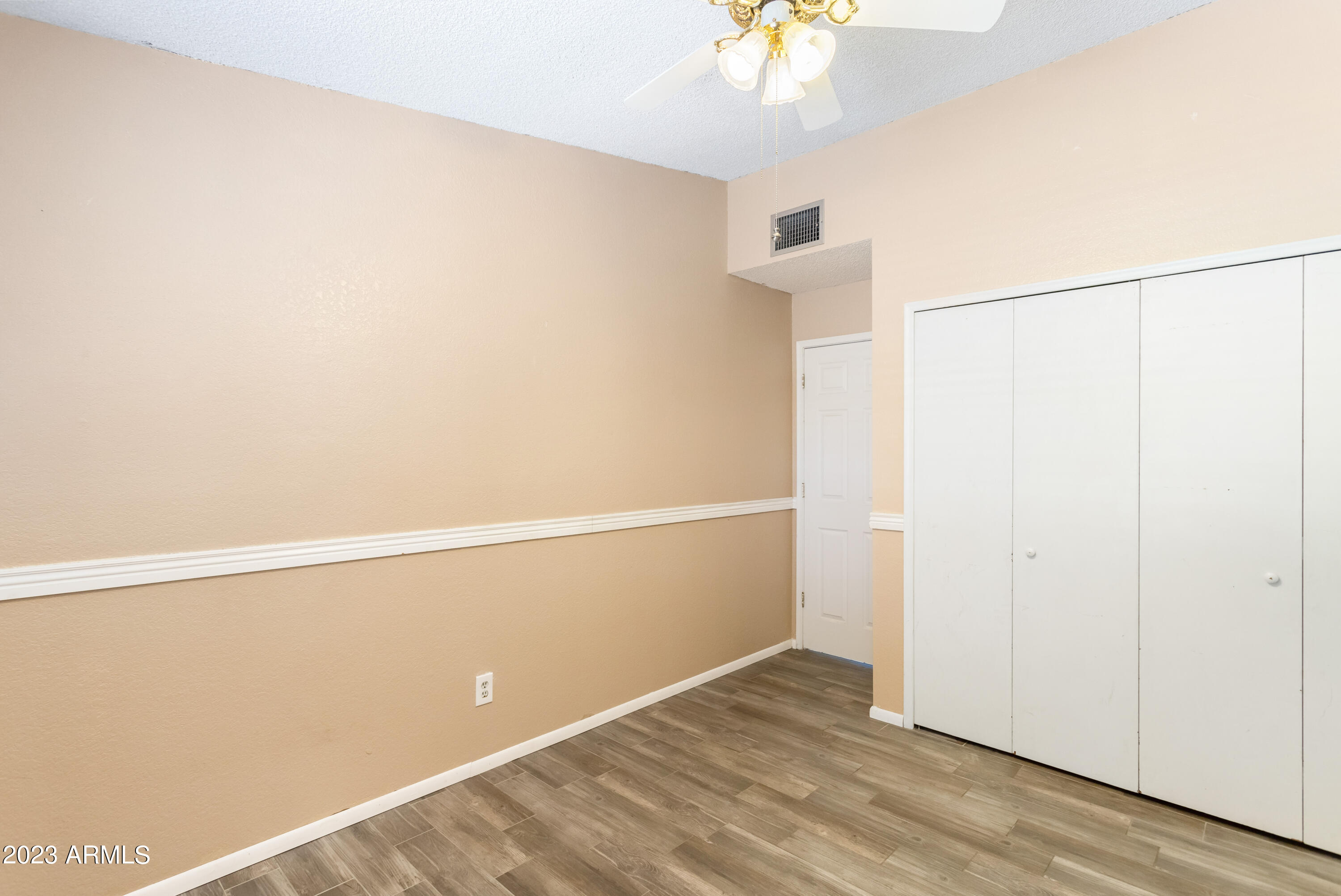 SUMMIT MEADOWS - Residential