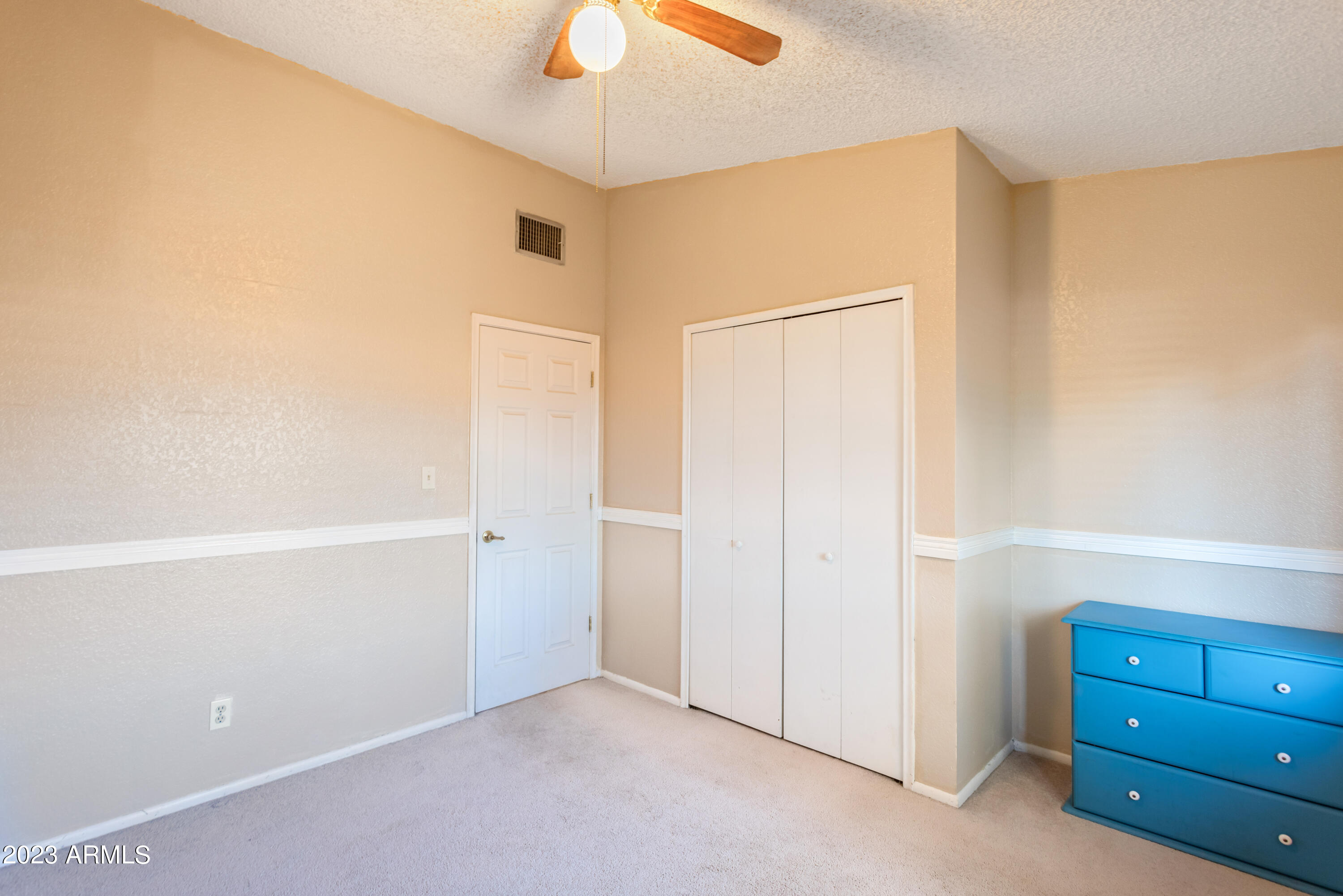 SUMMIT MEADOWS - Residential
