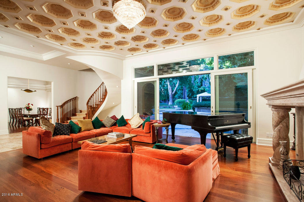 ARCADIA REPLAT - Residential