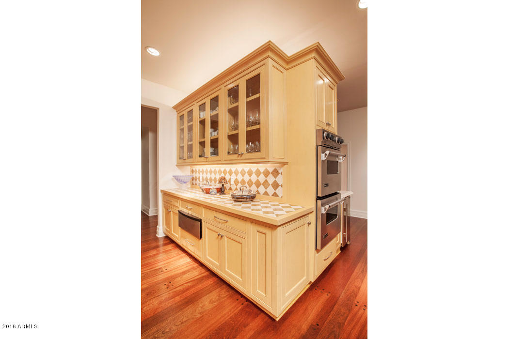 ARCADIA REPLAT - Residential