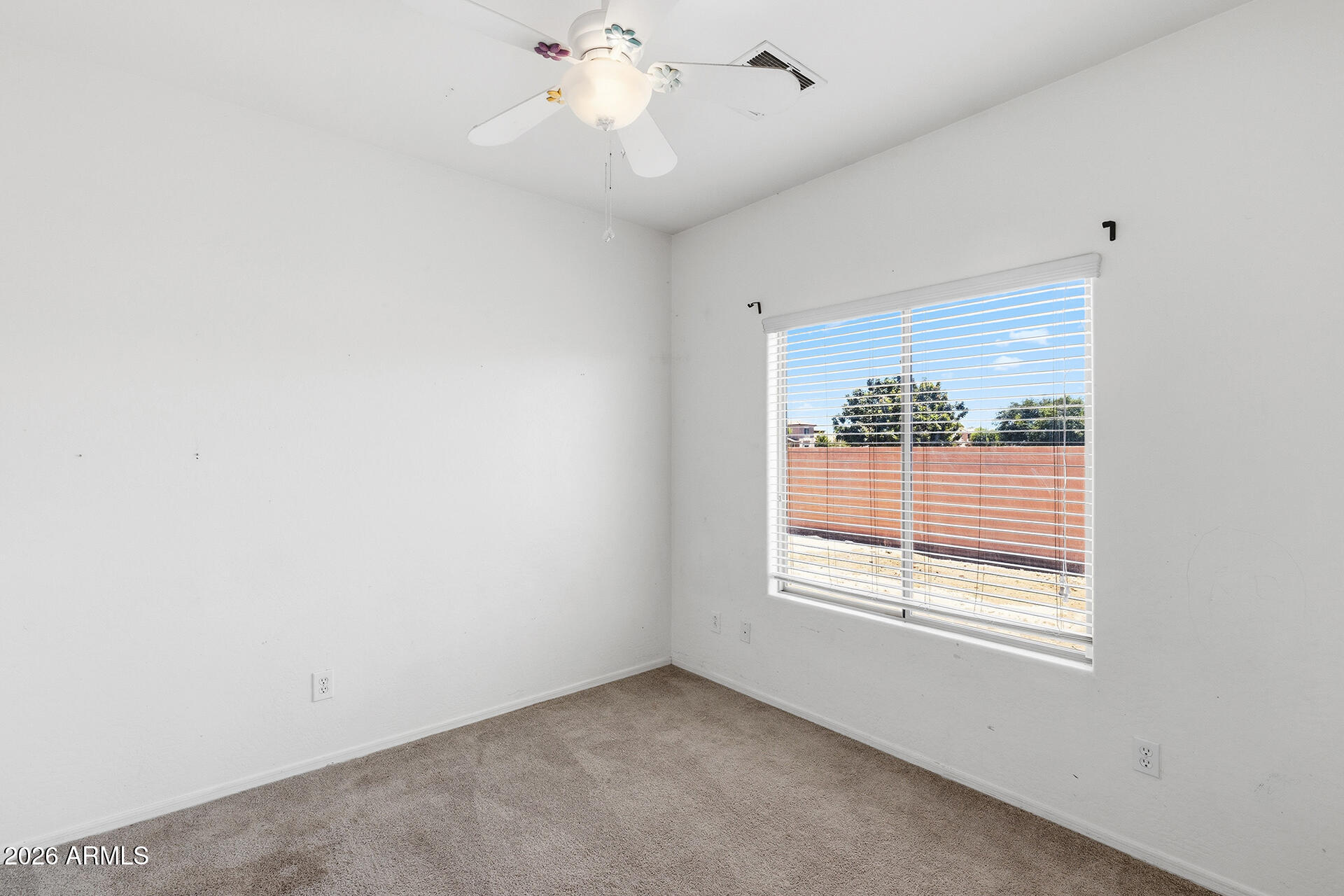 FARMINGTON GLEN - Residential