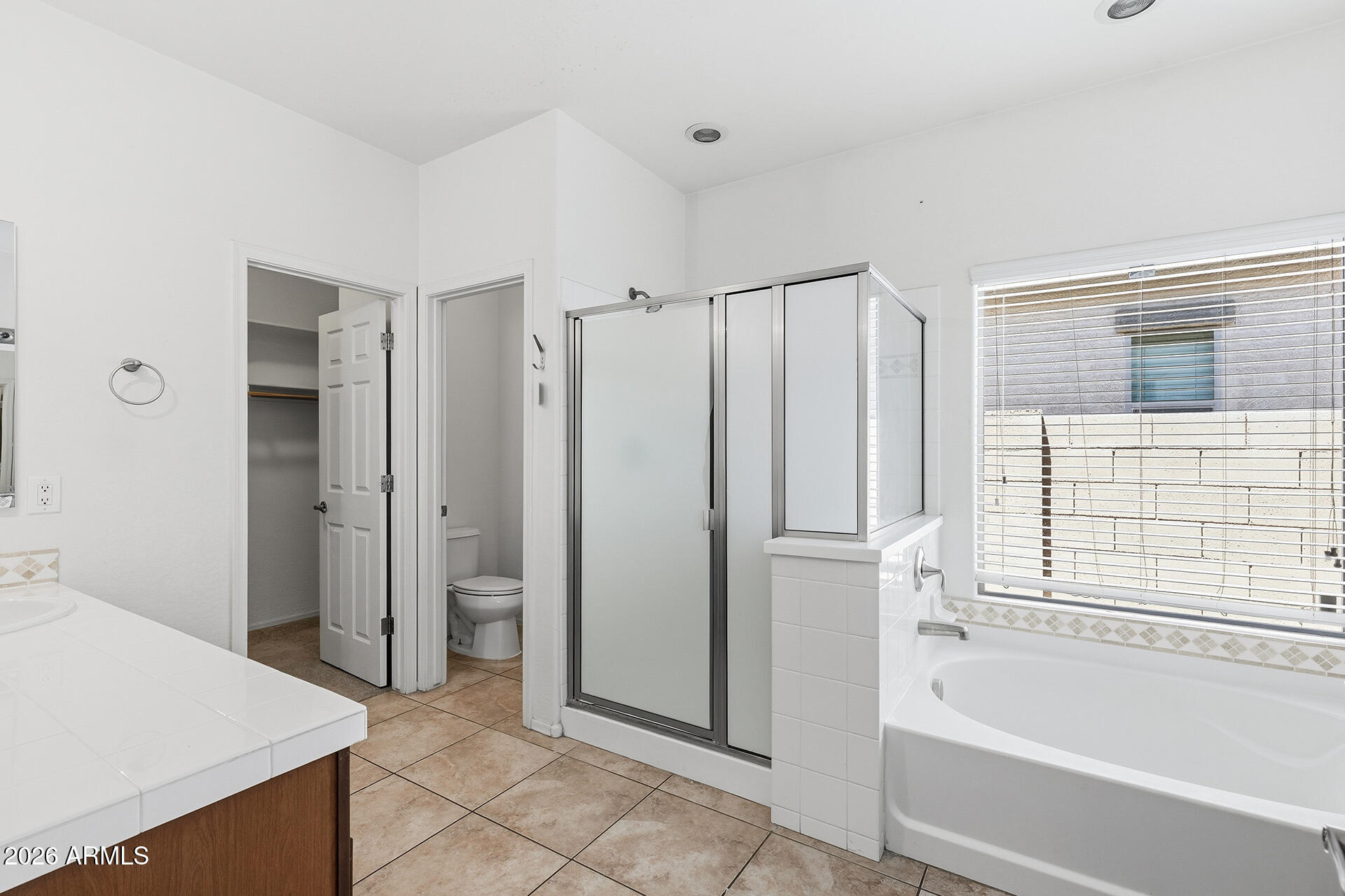 FARMINGTON GLEN - Residential