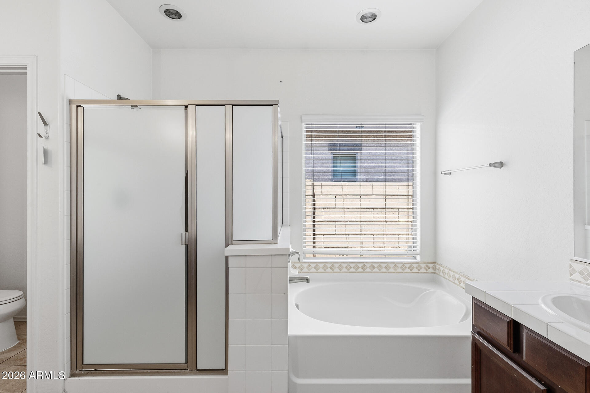 FARMINGTON GLEN - Residential