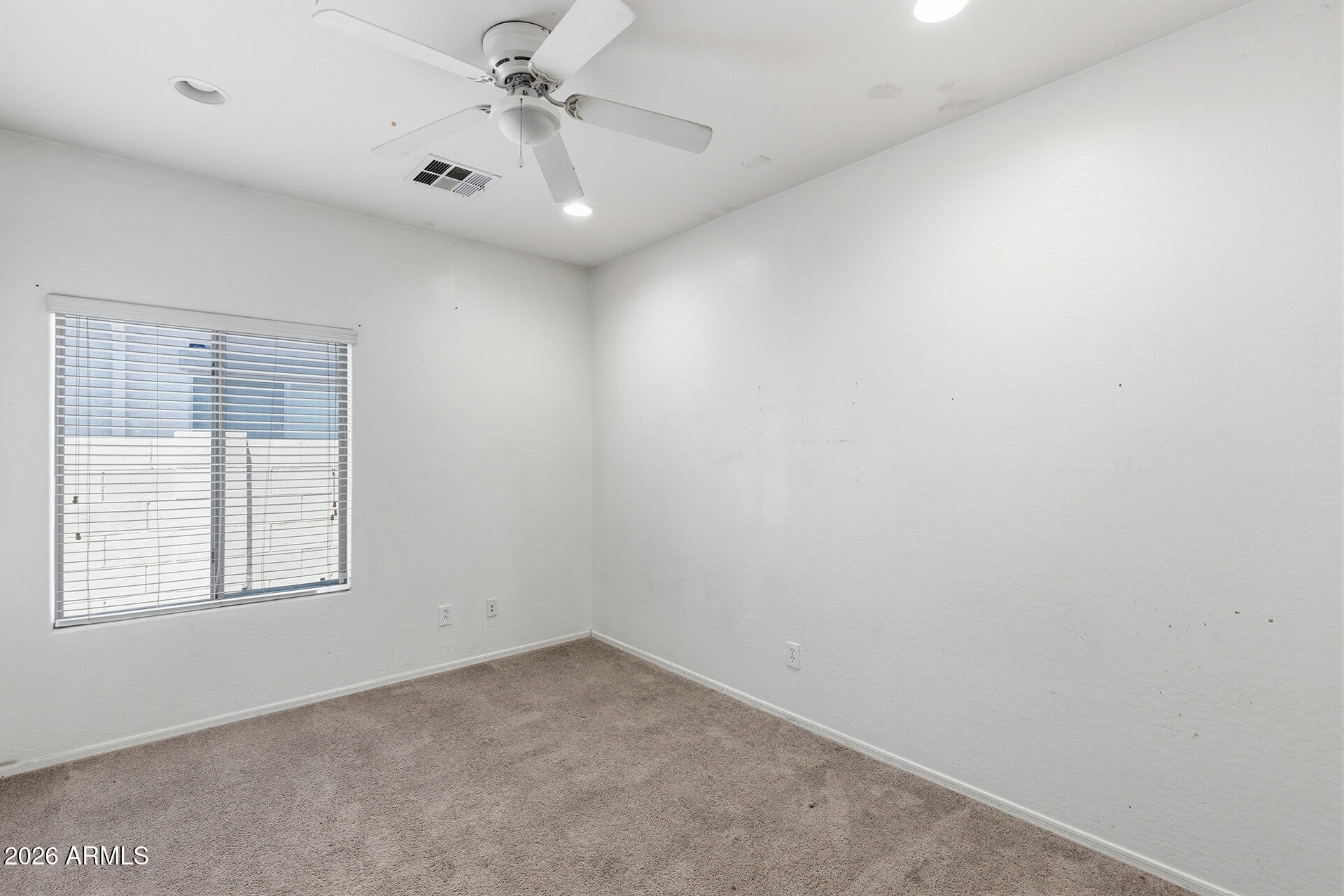 FARMINGTON GLEN - Residential