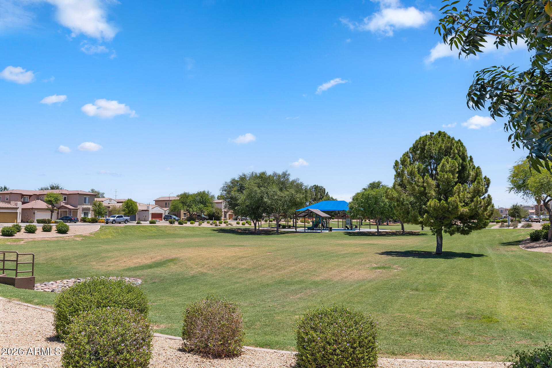 FARMINGTON GLEN - Residential