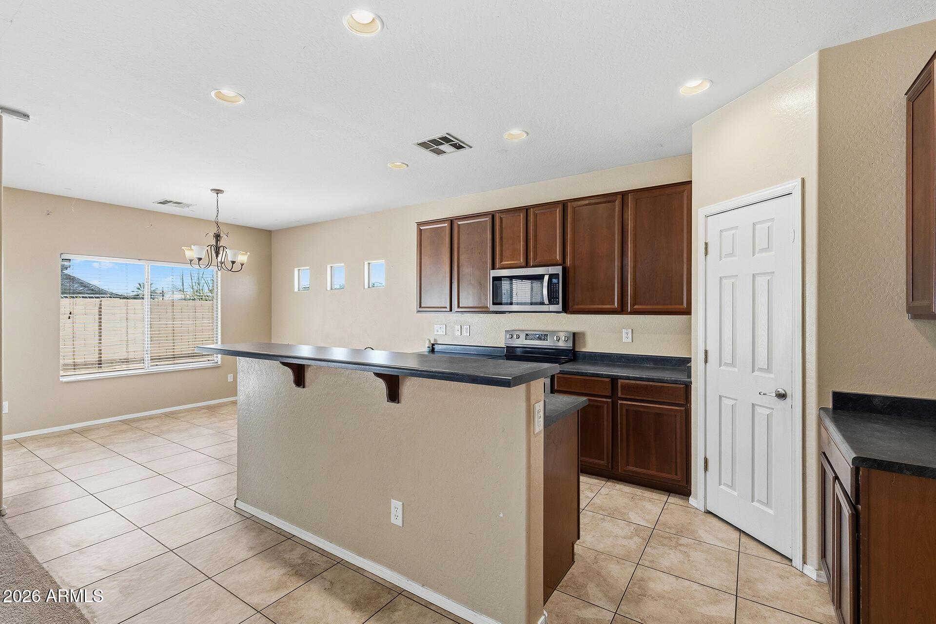FARMINGTON GLEN - Residential