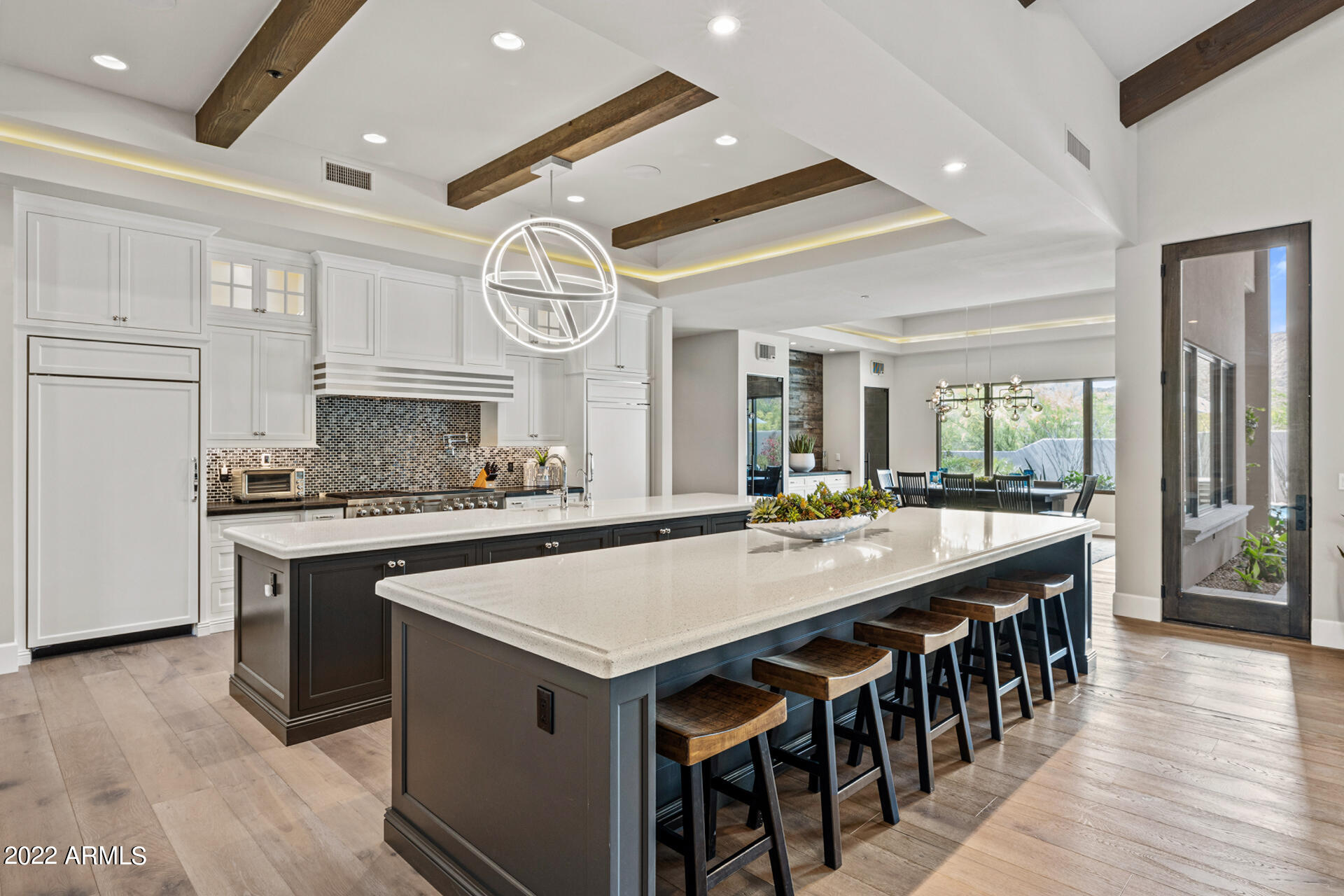 SIERRA HILLS - Residential