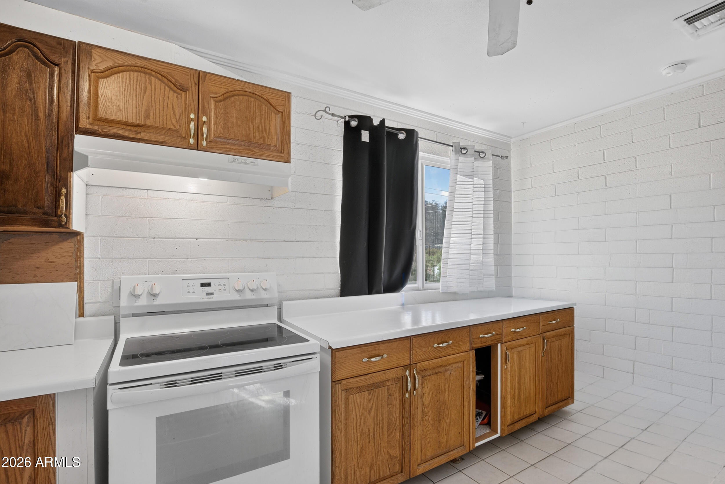 YOUNGTOWN LOTS 52-101 - Residential