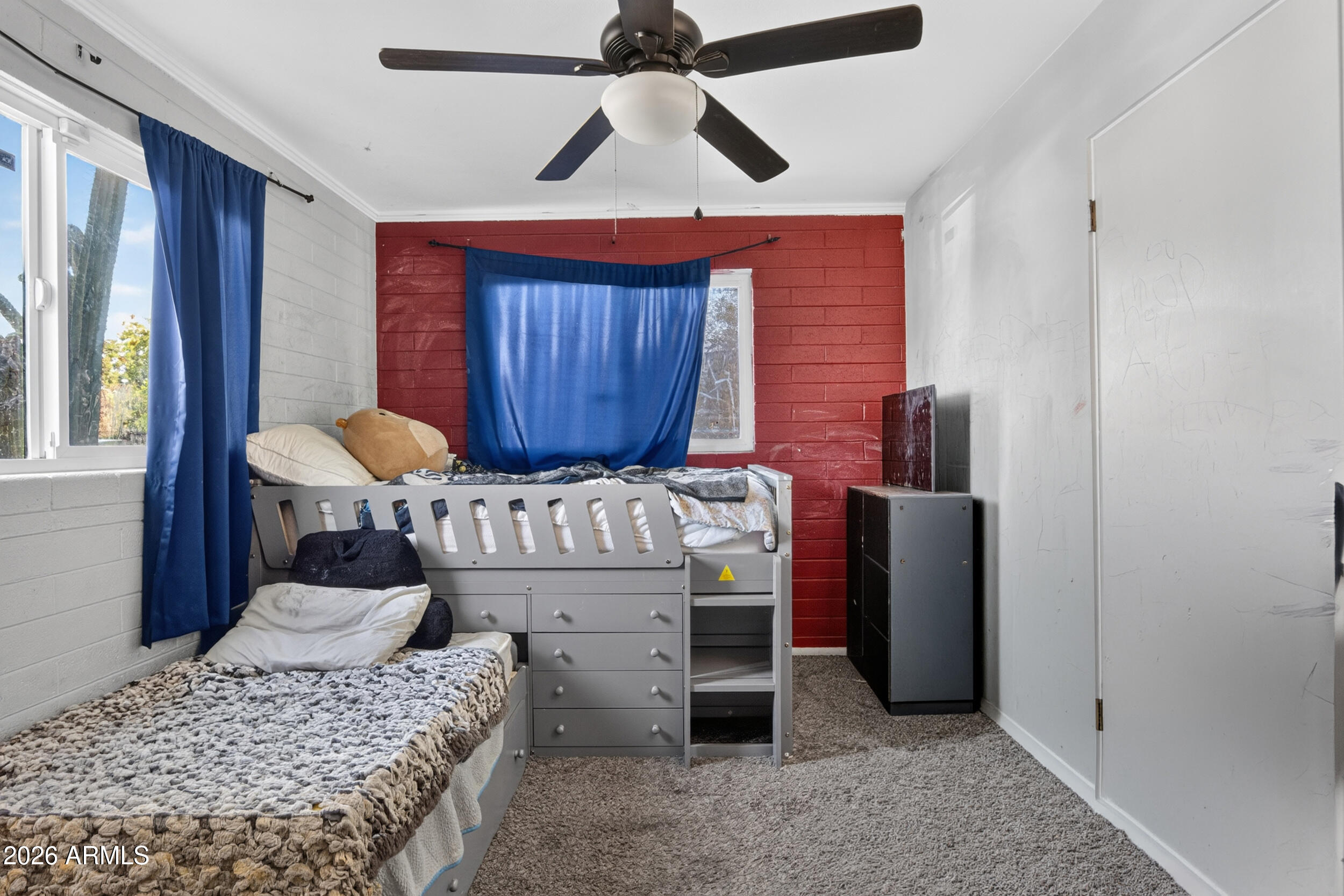 YOUNGTOWN LOTS 52-101 - Residential