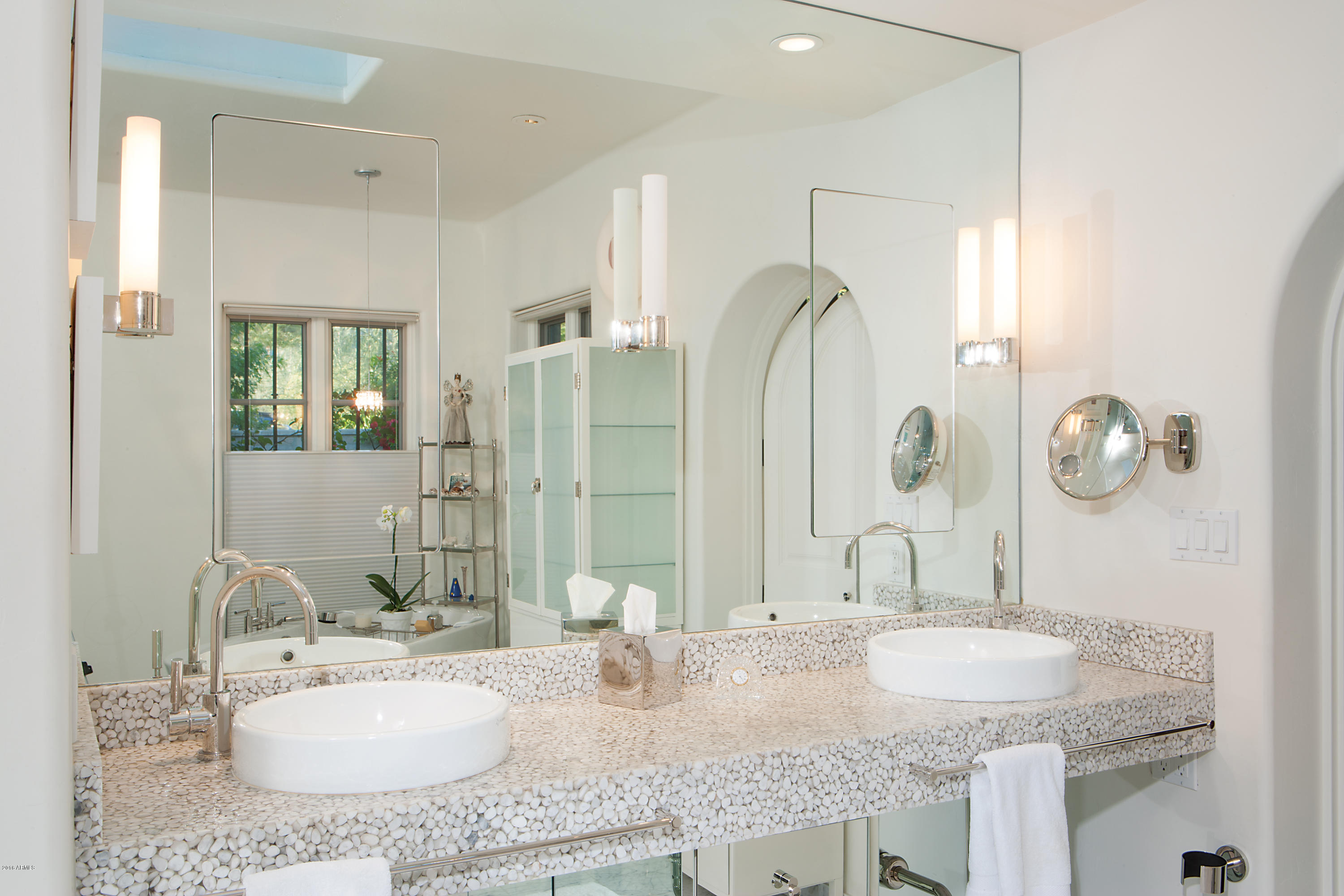 COLANTHE CIRCLE - Residential