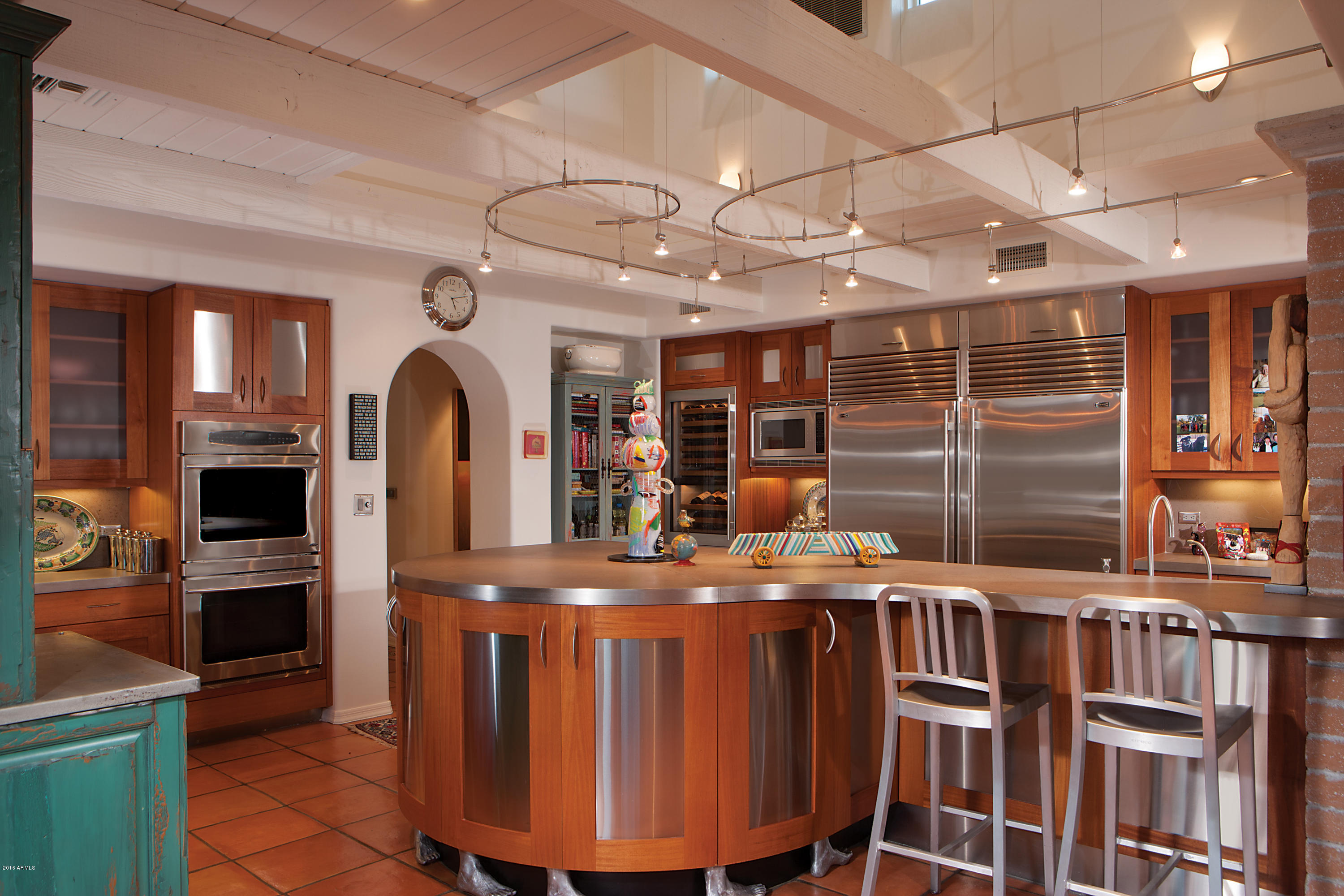 COLANTHE CIRCLE - Residential