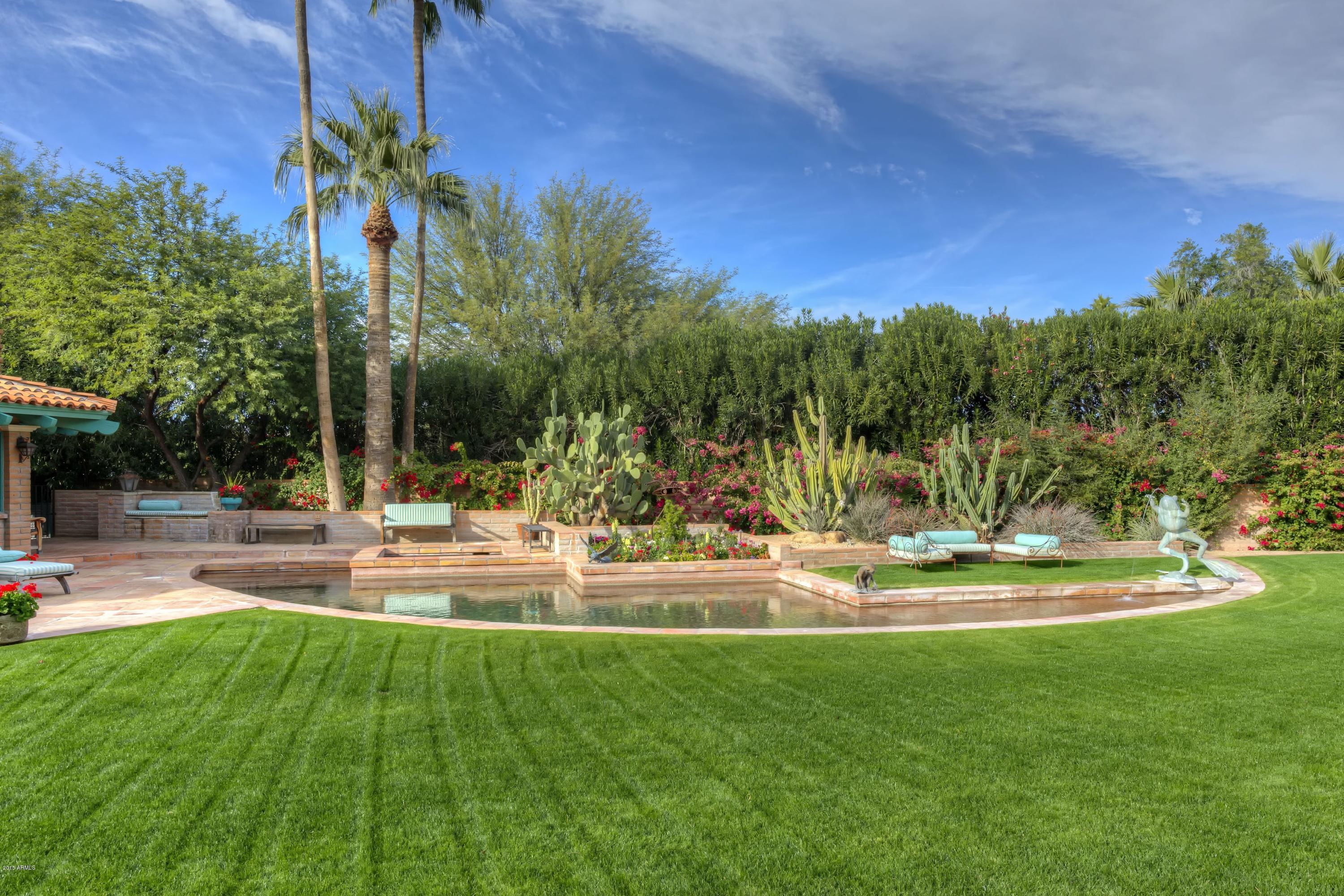 COLANTHE CIRCLE - Residential