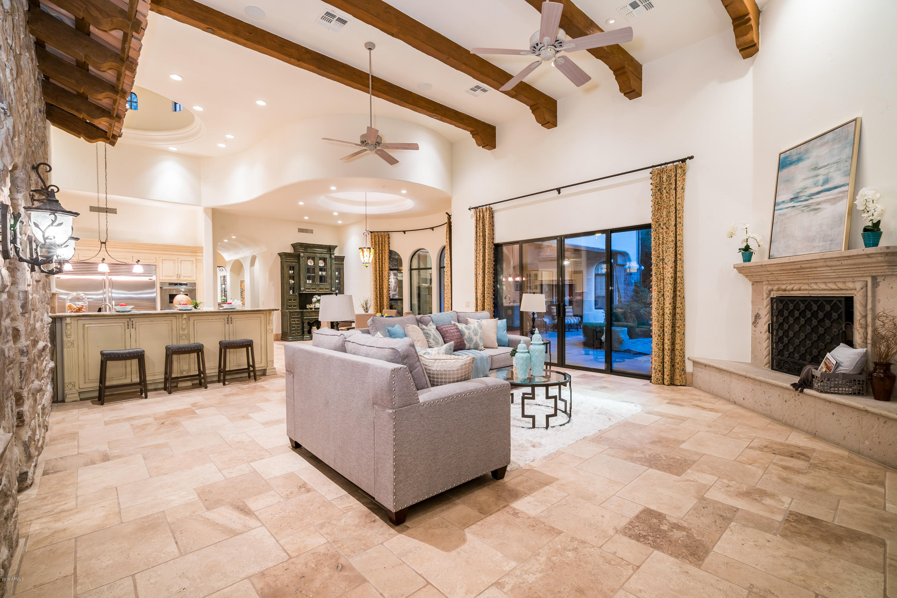 PARADISE VALLEY FARMS - Residential