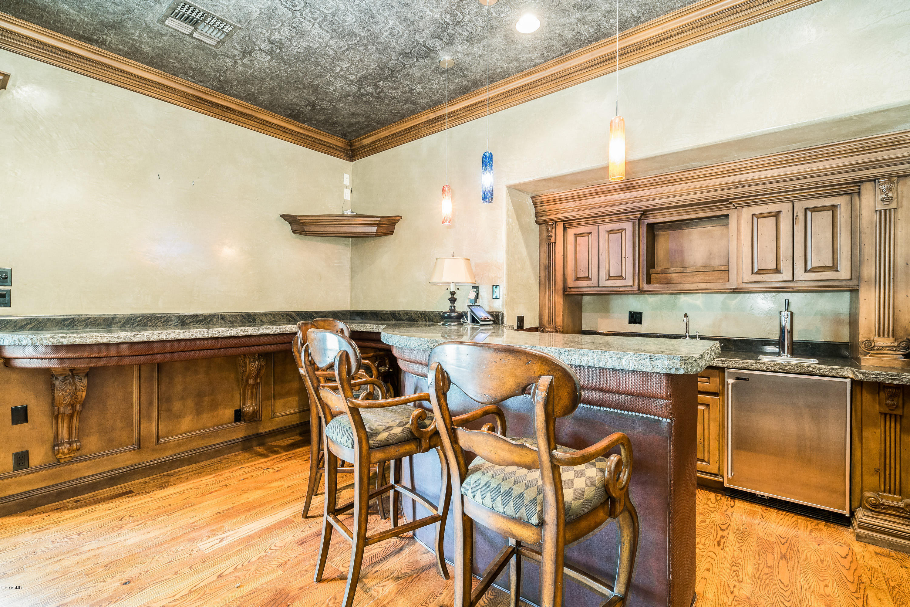 PARADISE VALLEY FARMS - Residential