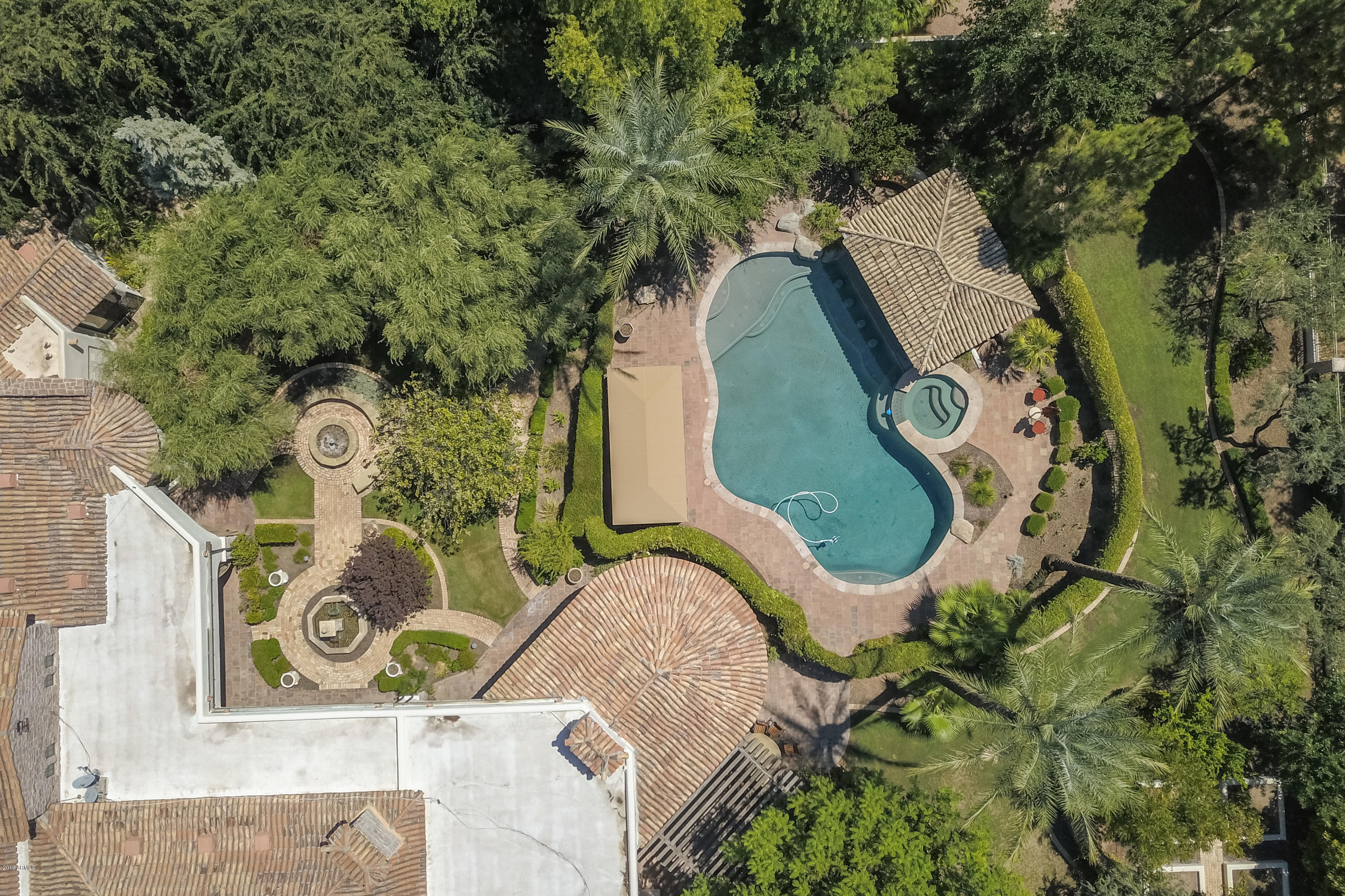 PARADISE VALLEY FARMS - Residential