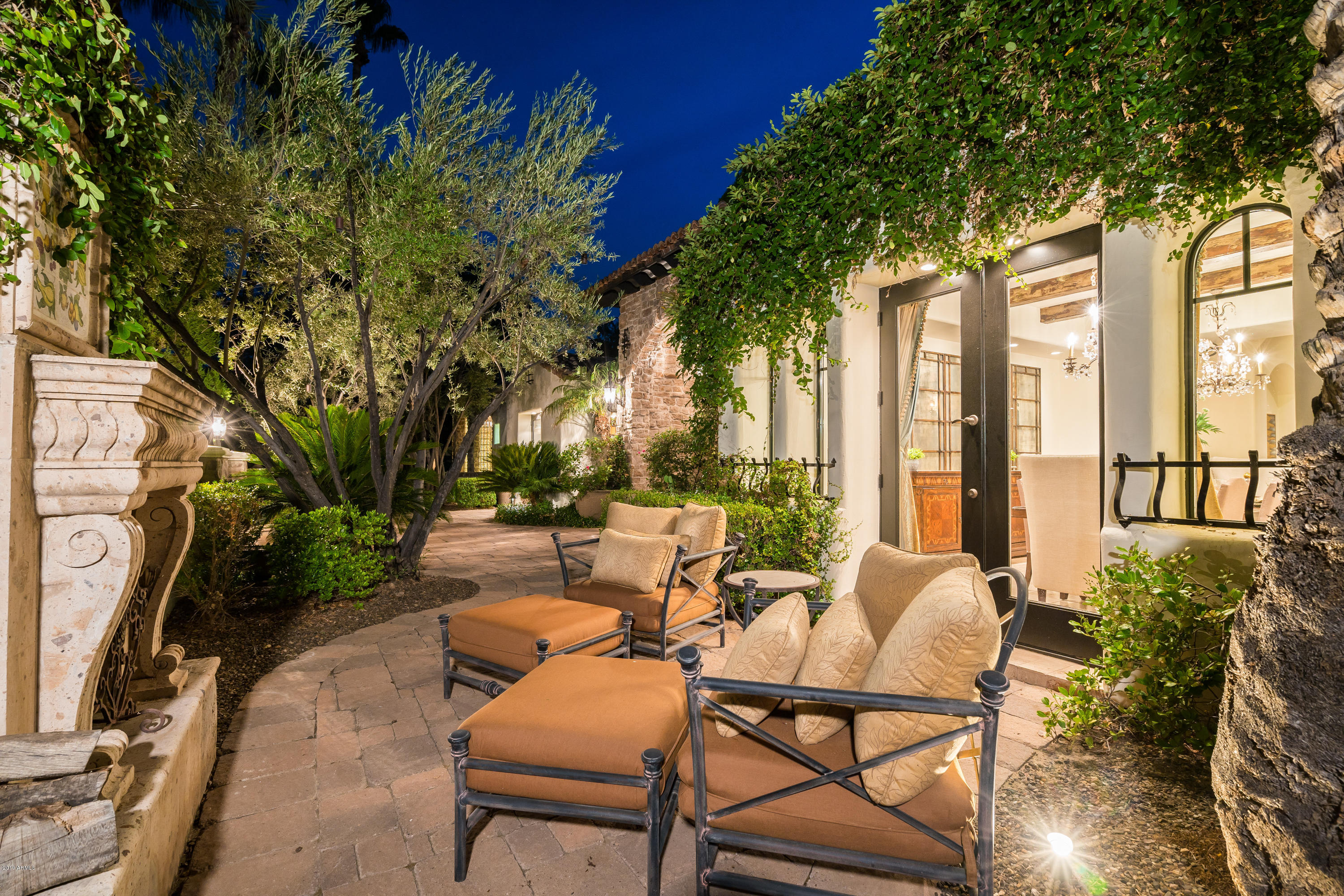 PARADISE VALLEY FARMS - Residential