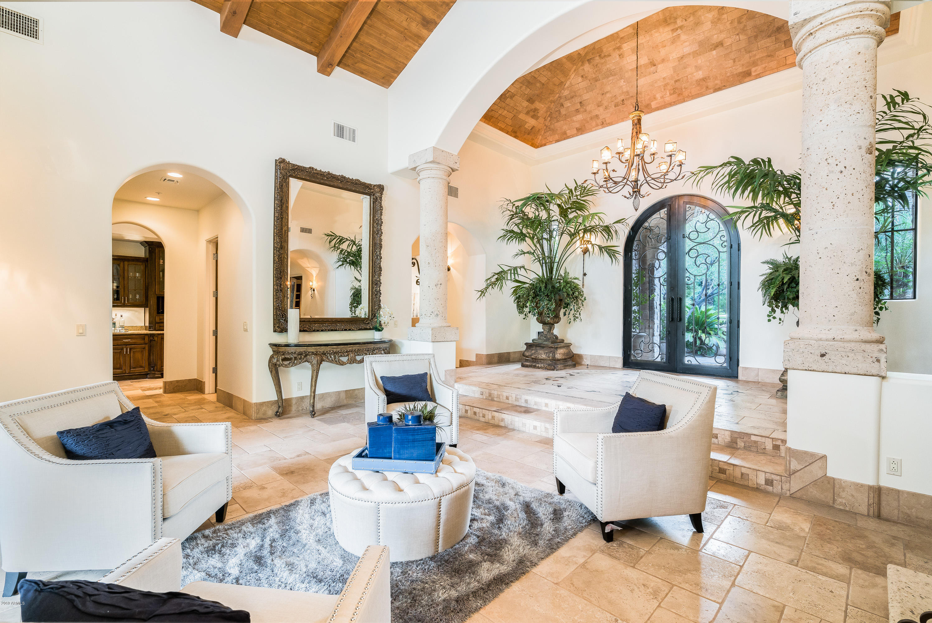 PARADISE VALLEY FARMS - Residential