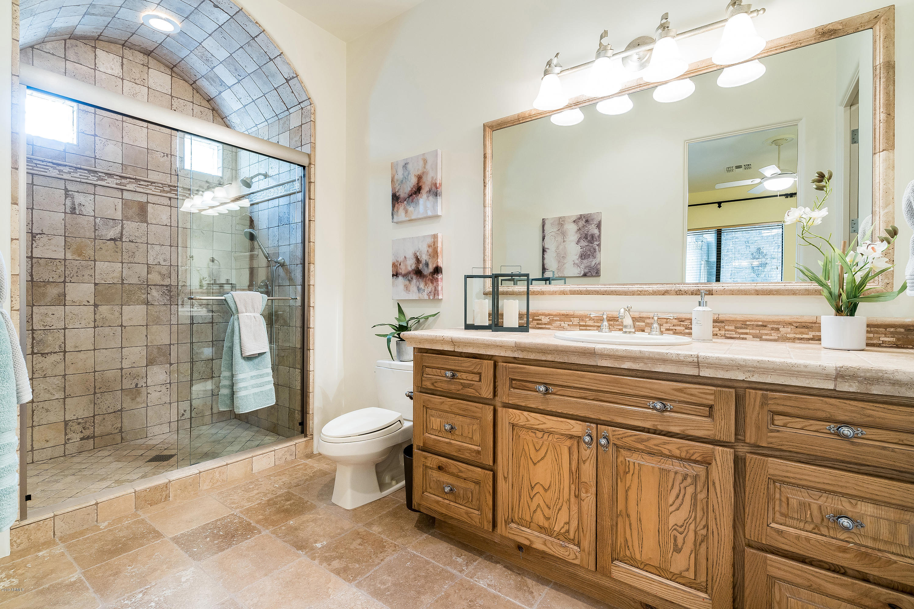 PARADISE VALLEY FARMS - Residential