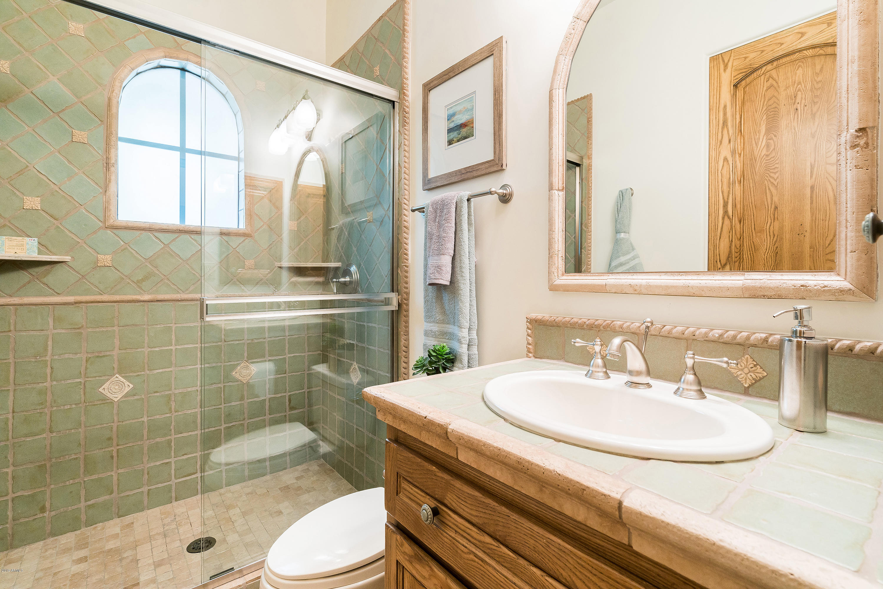 PARADISE VALLEY FARMS - Residential