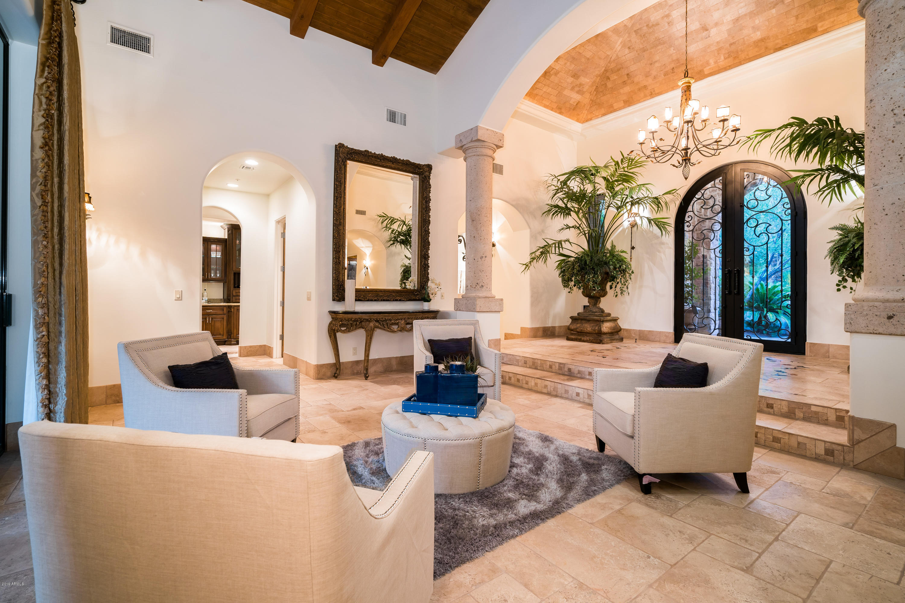 PARADISE VALLEY FARMS - Residential