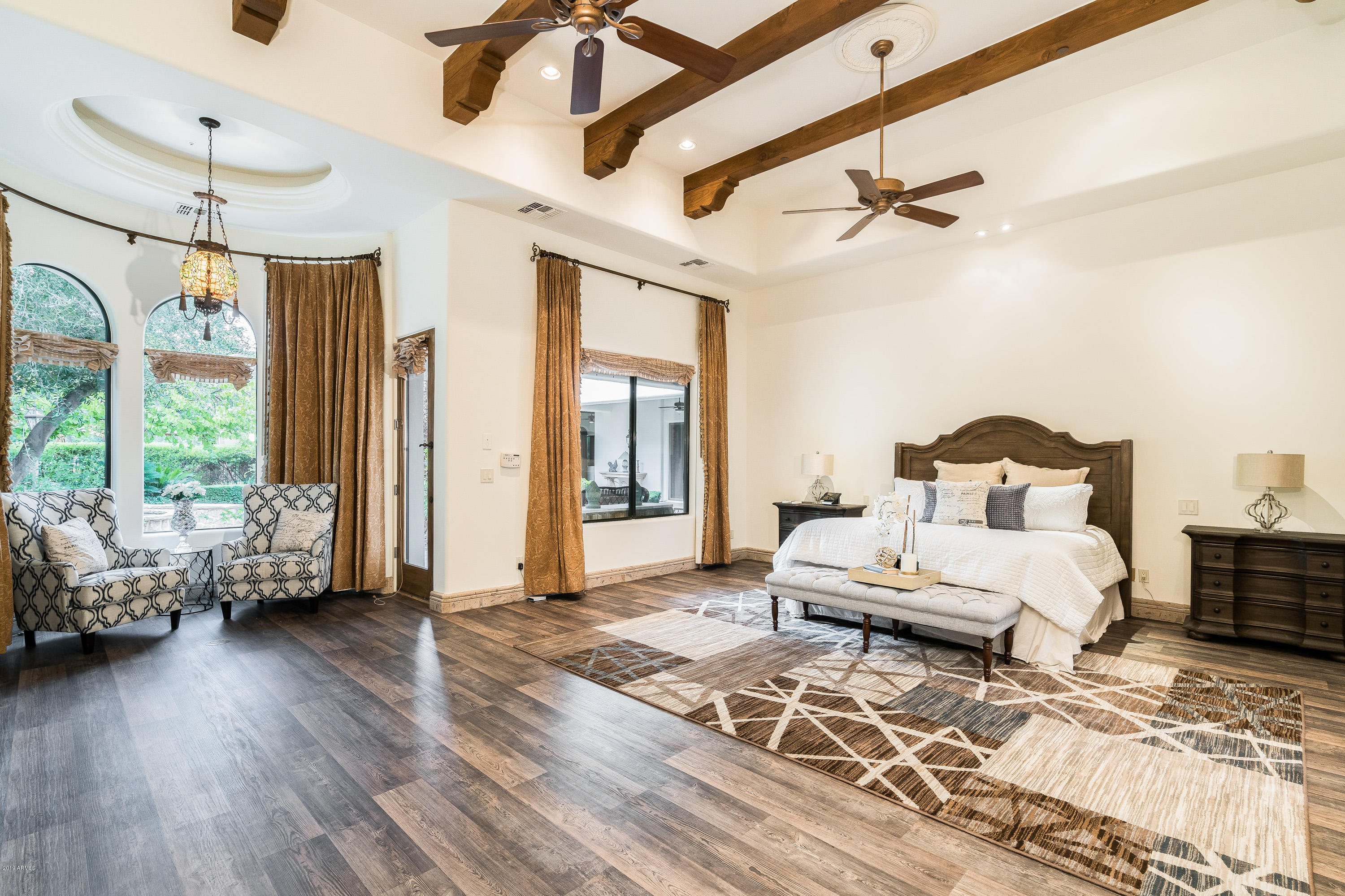 PARADISE VALLEY FARMS - Residential