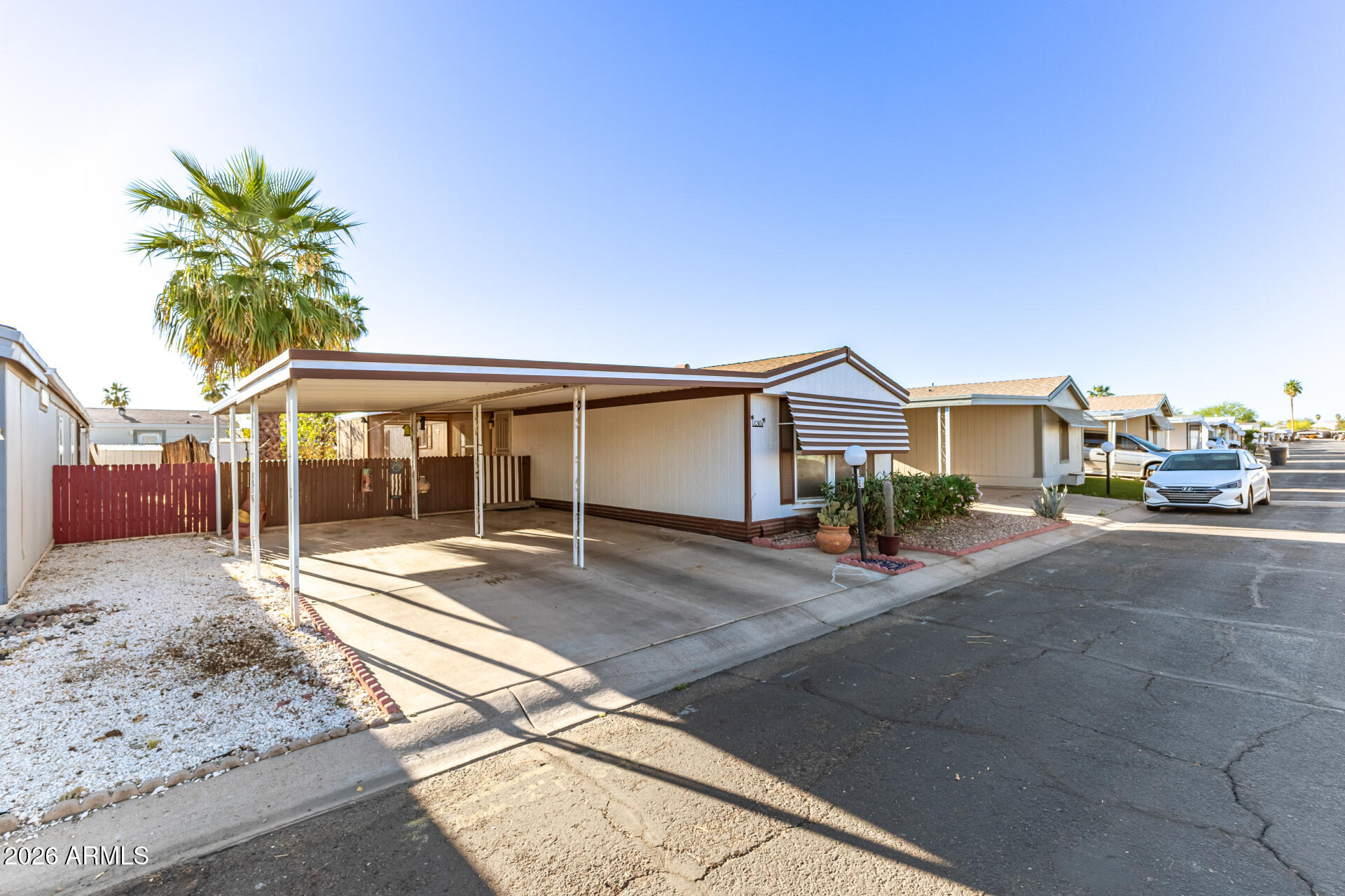 Peoria Polynesian Village - Residential