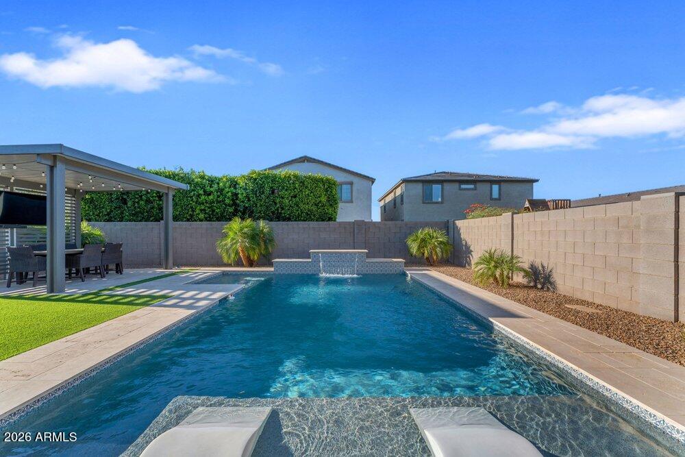 TRAILSIDE AT SPUR CROSS - Residential