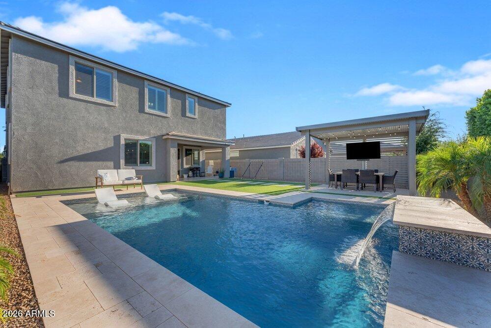 TRAILSIDE AT SPUR CROSS - Residential