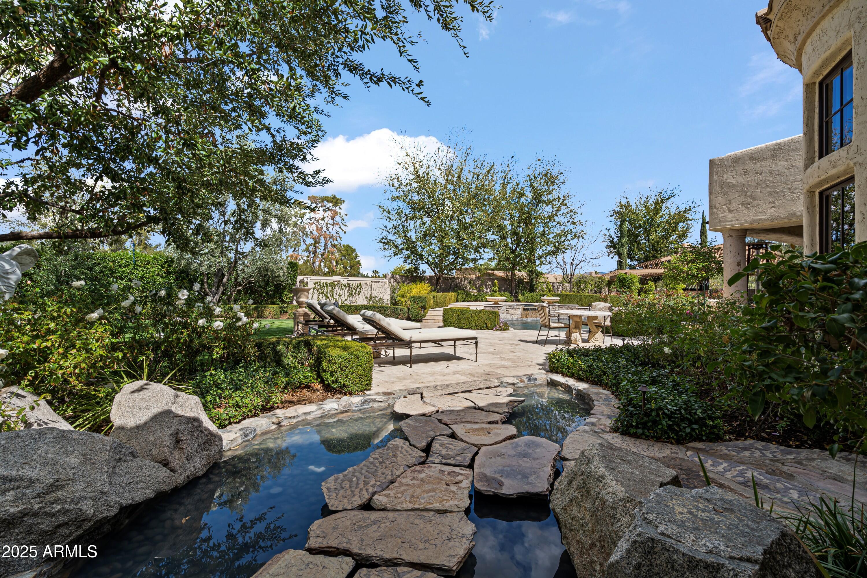 SUNBURST FARMS EAST 6 - Residential