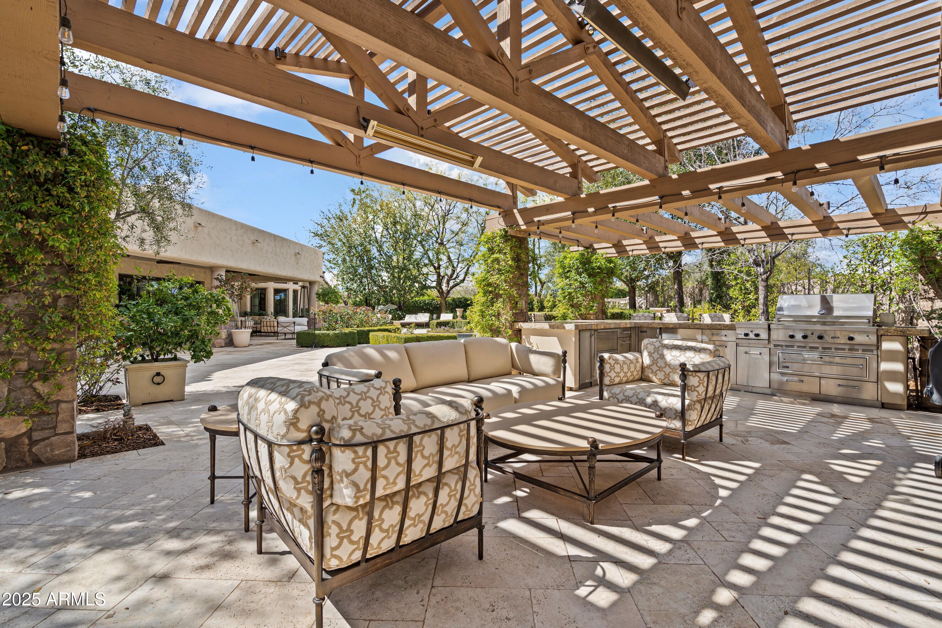 SUNBURST FARMS EAST 6 - Residential