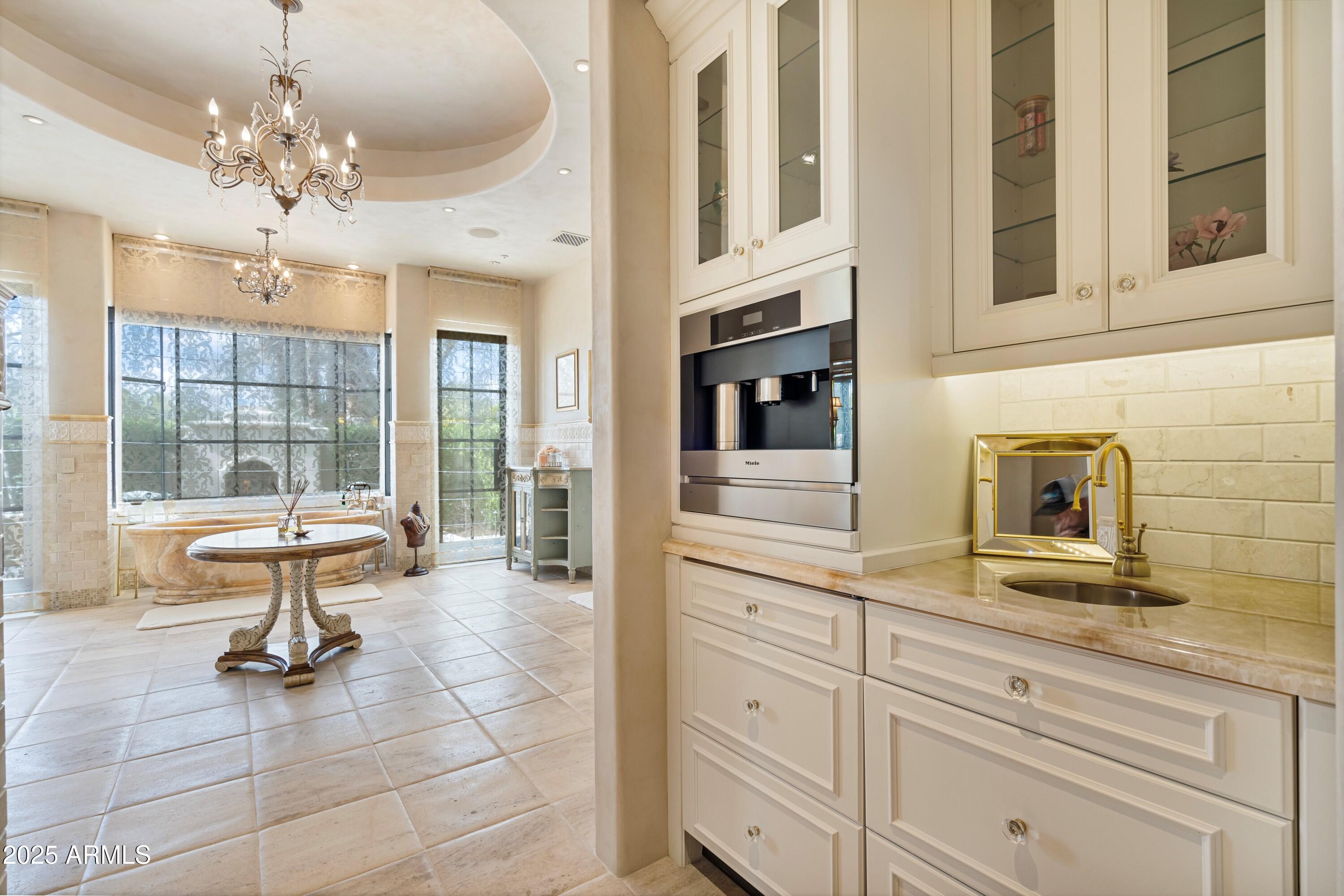 SUNBURST FARMS EAST 6 - Residential