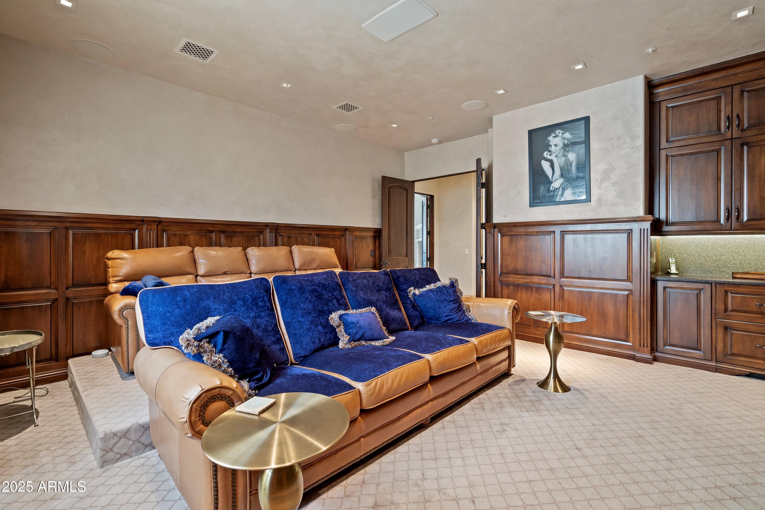 SUNBURST FARMS EAST 6 - Residential