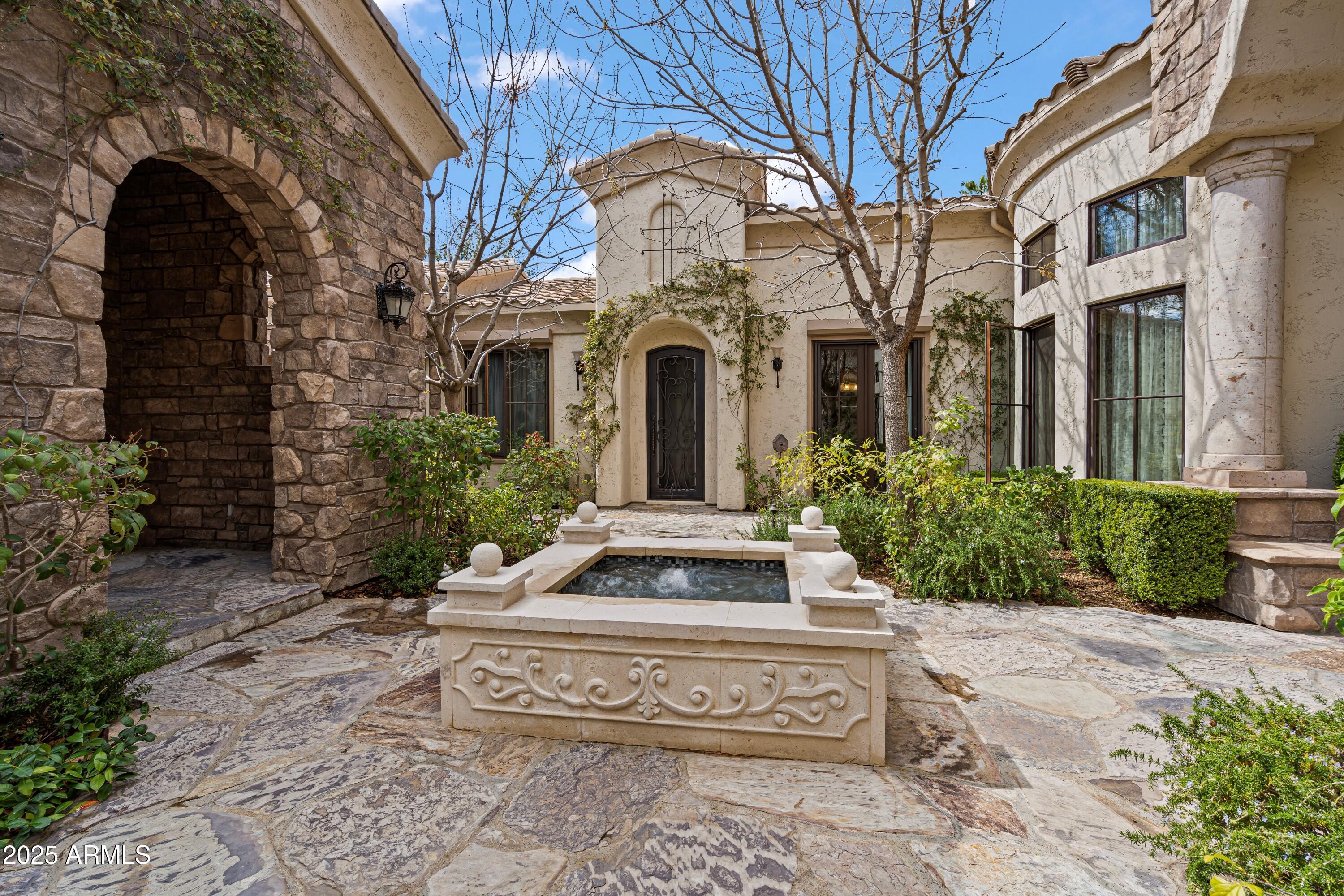 SUNBURST FARMS EAST 6 - Residential