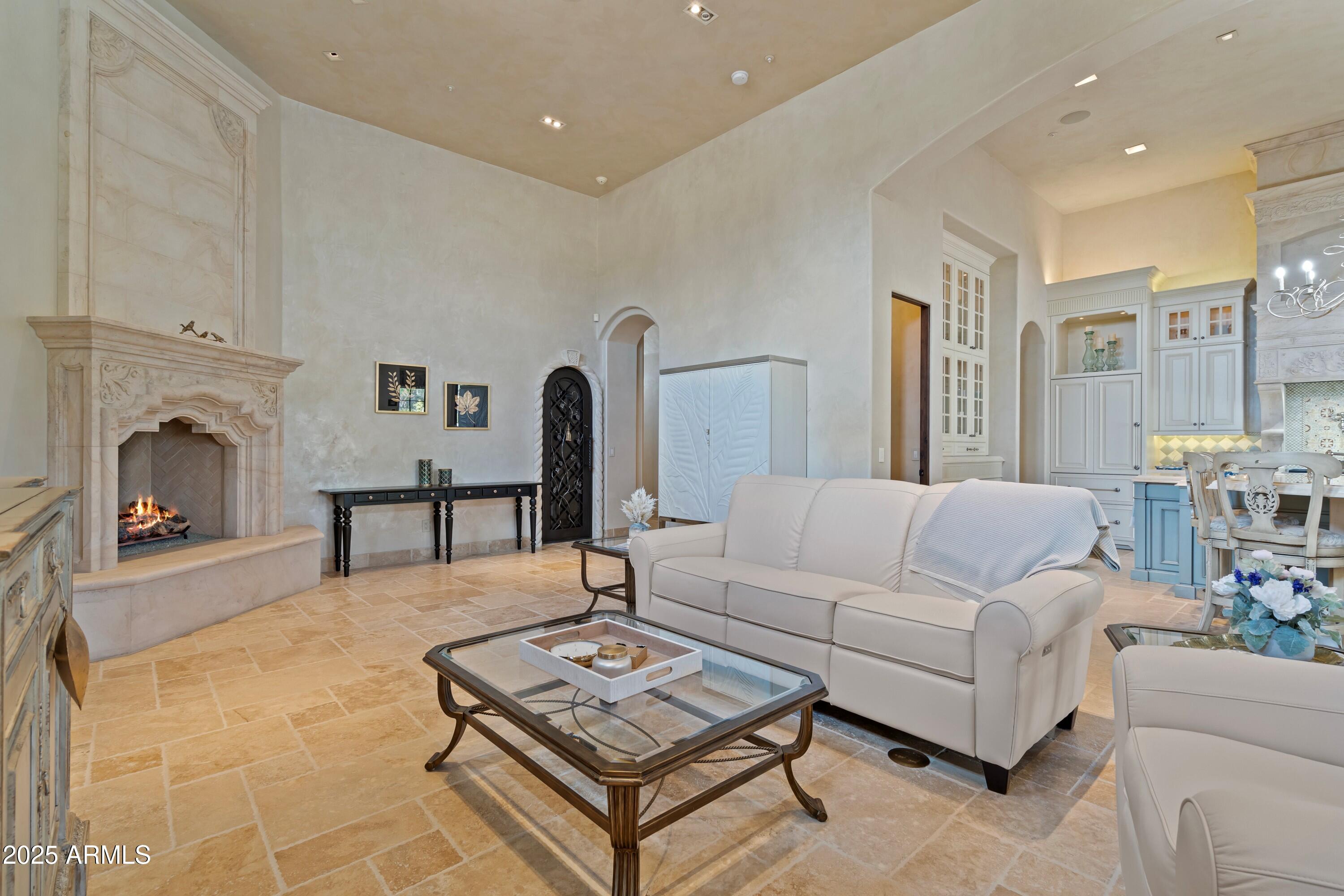 SUNBURST FARMS EAST 6 - Residential