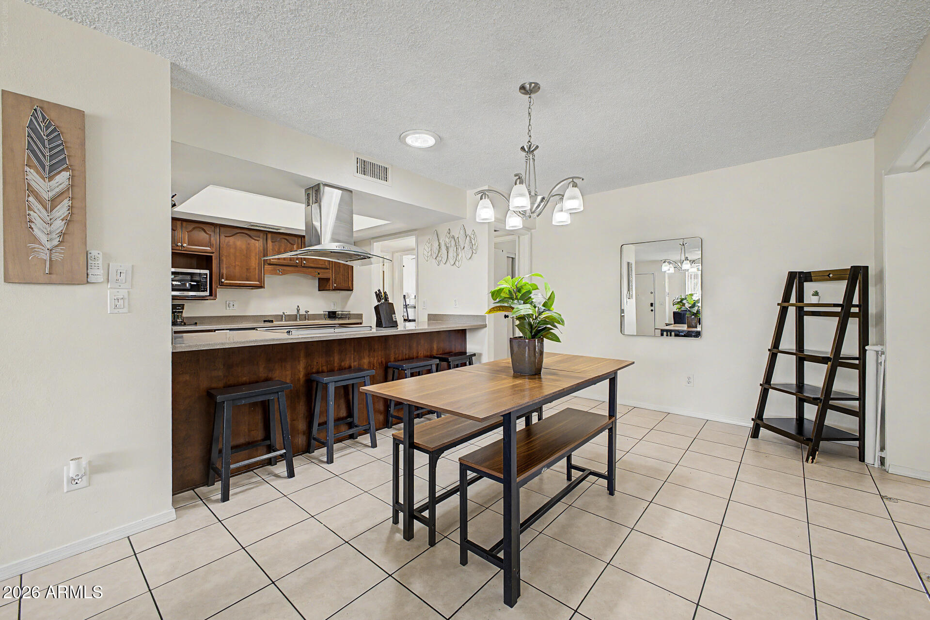 SKYVIEW WEST UNIT THREE - Residential