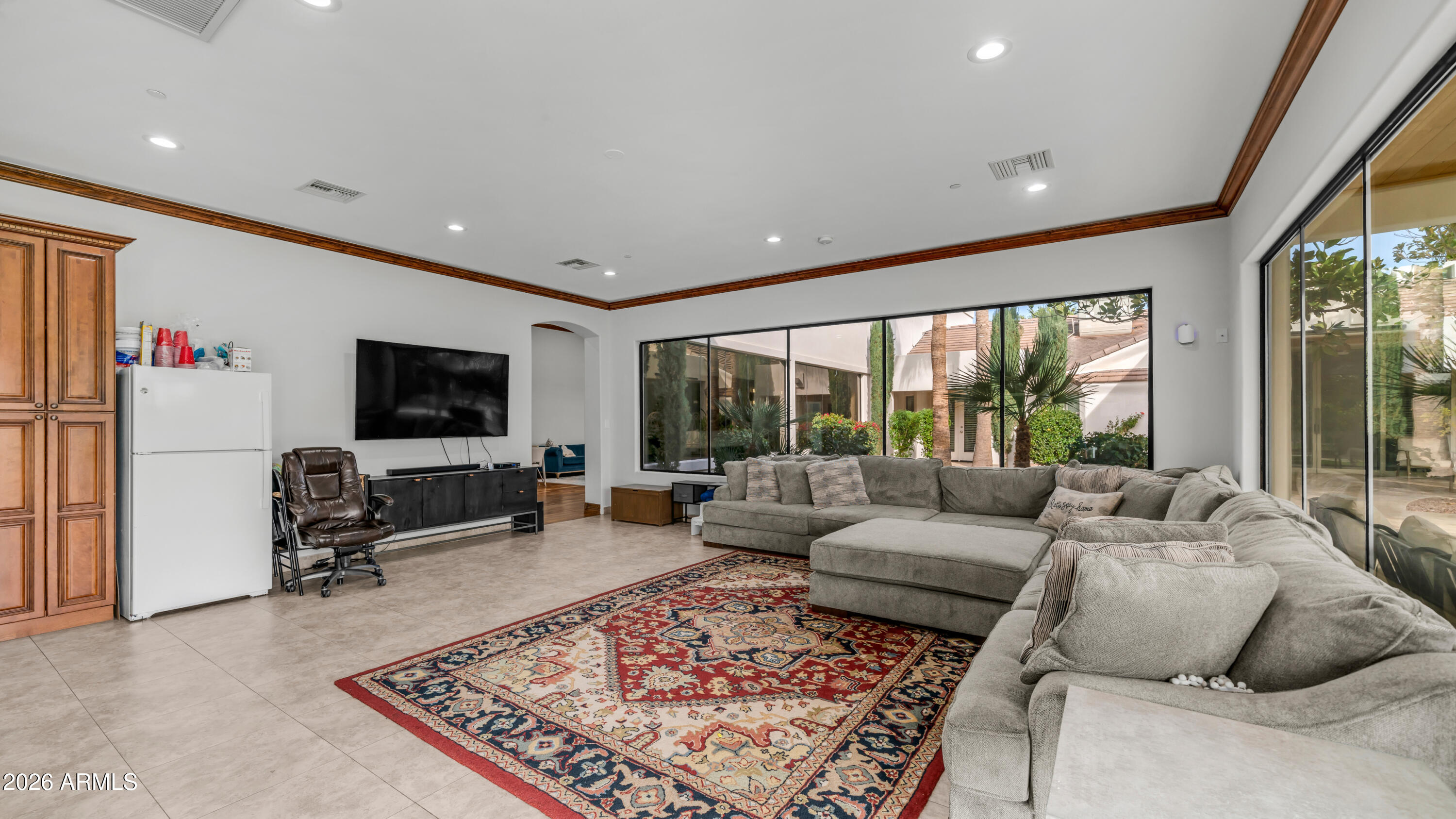 DESERT WIND UNIT 2 - Business Opportunity