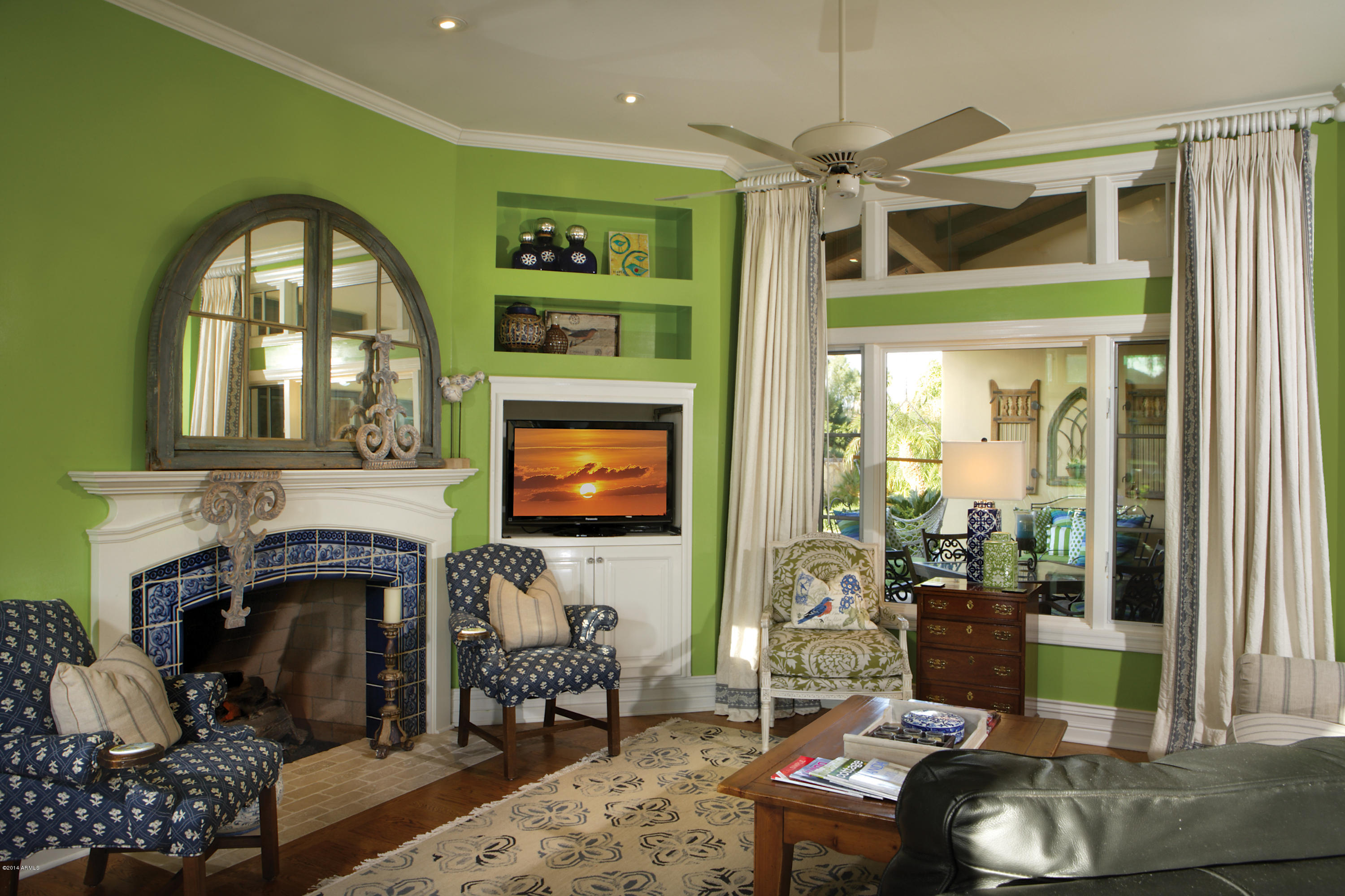 Paradise Country Club Estates - Residential