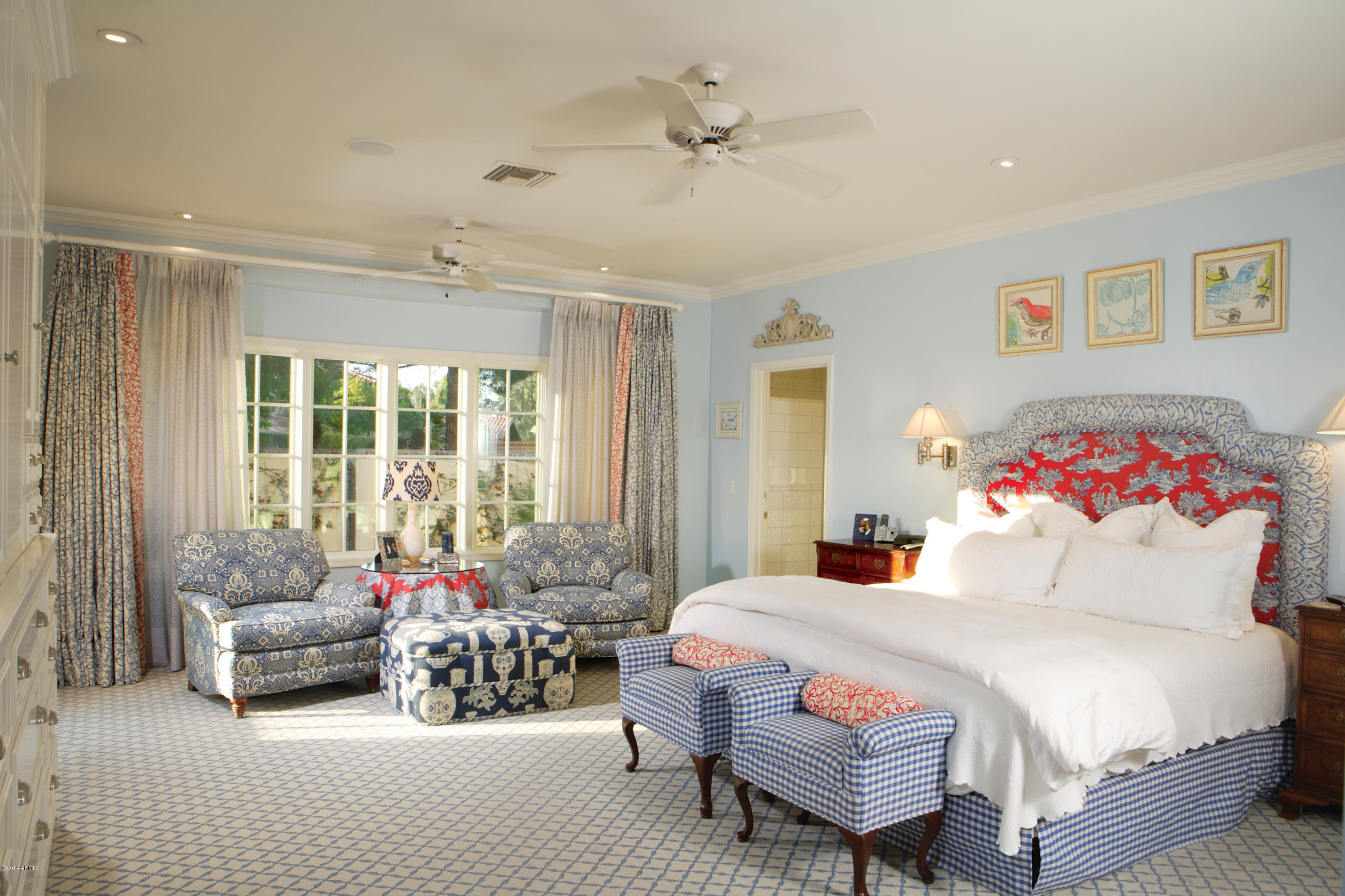 Paradise Country Club Estates - Residential