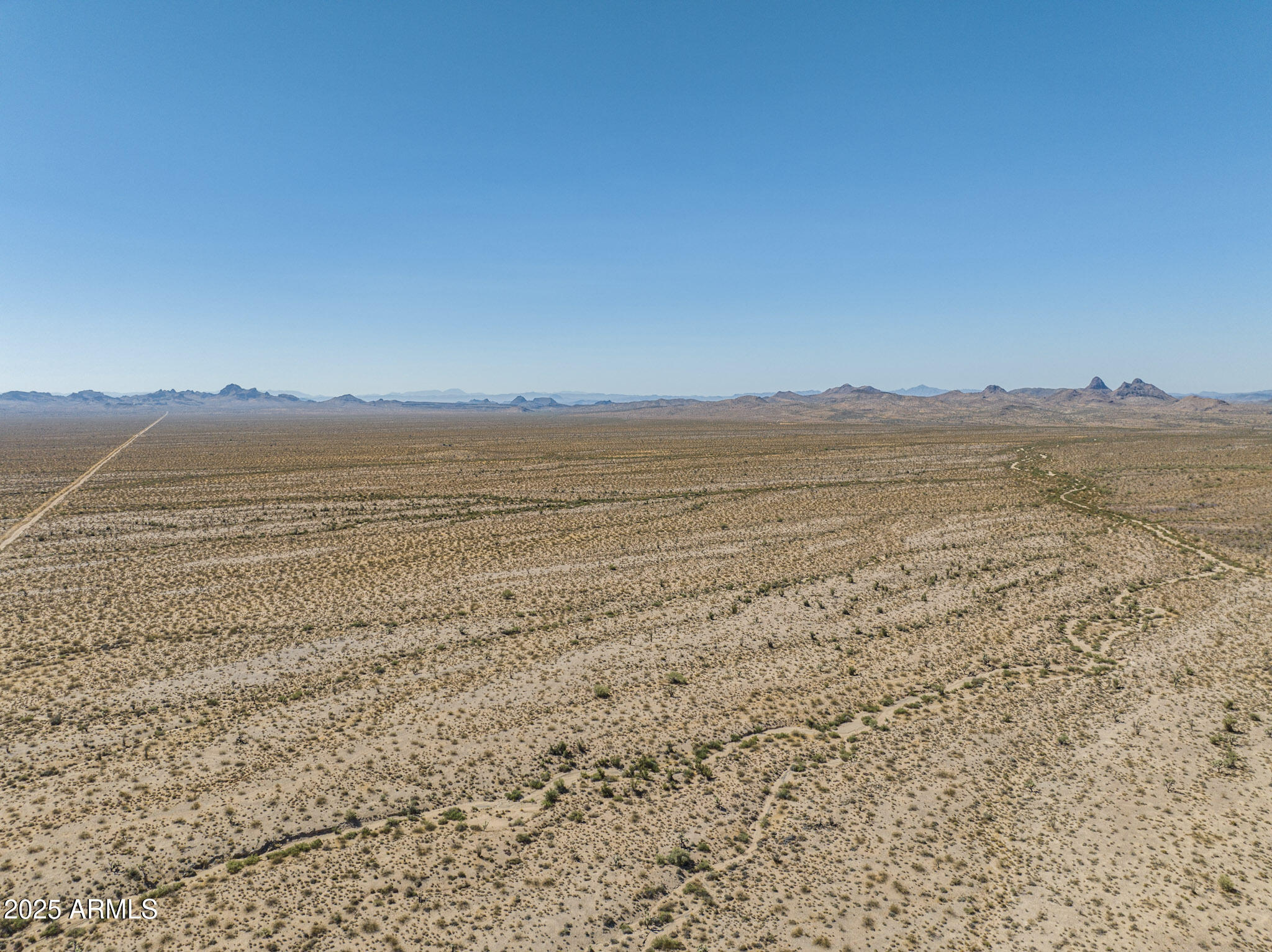 FRONTIER VALLEY - Land