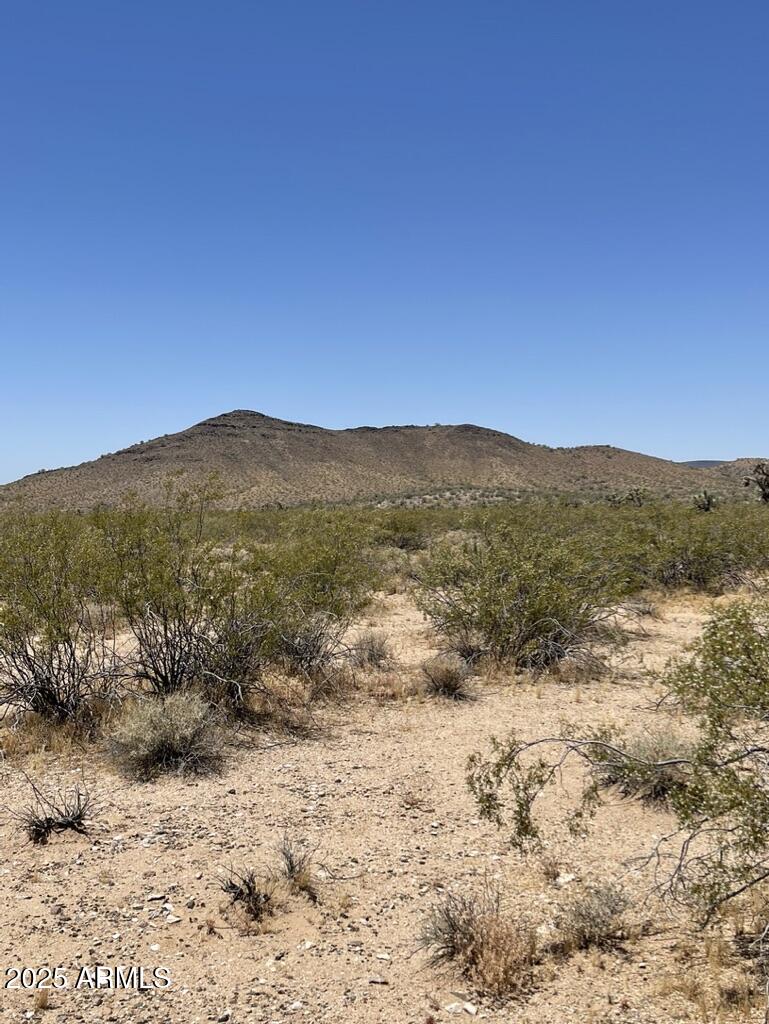 FRONTIER VALLEY - Land