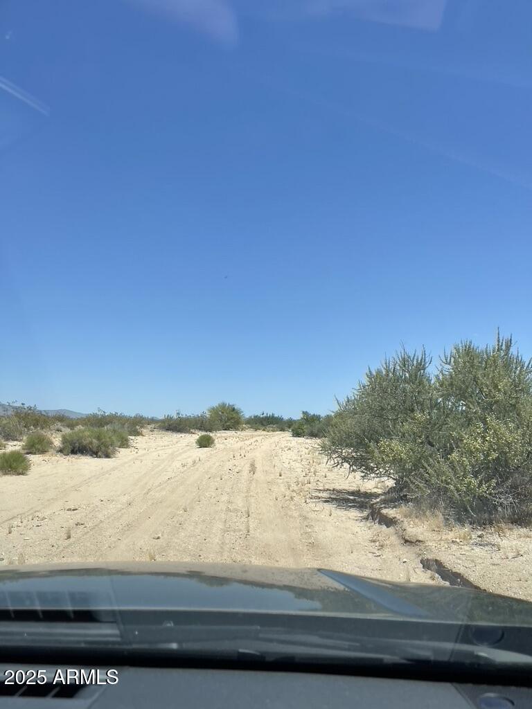 FRONTIER VALLEY - Land