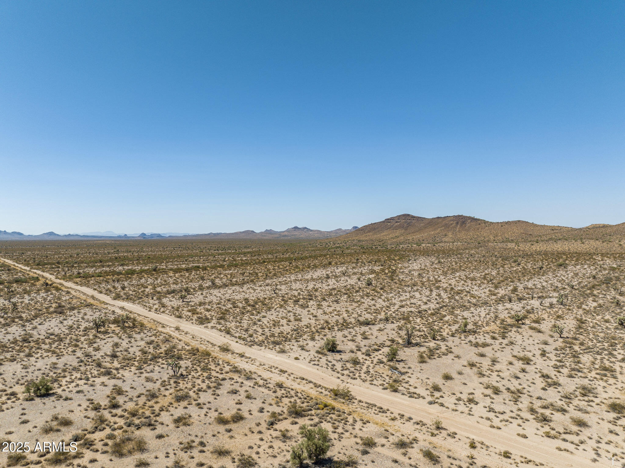 FRONTIER VALLEY - Land