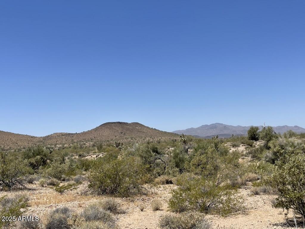 FRONTIER VALLEY - Land
