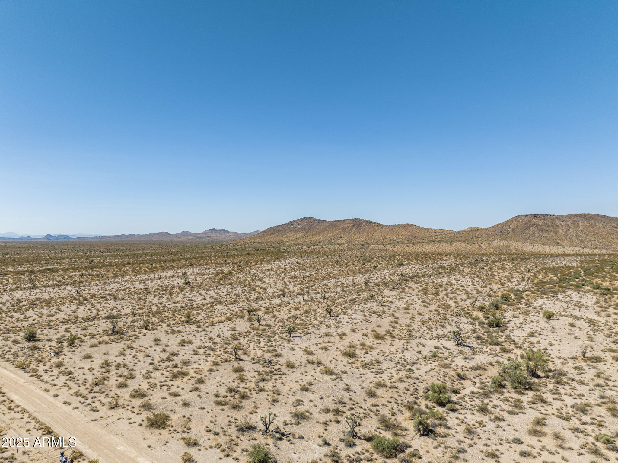 FRONTIER VALLEY - Land